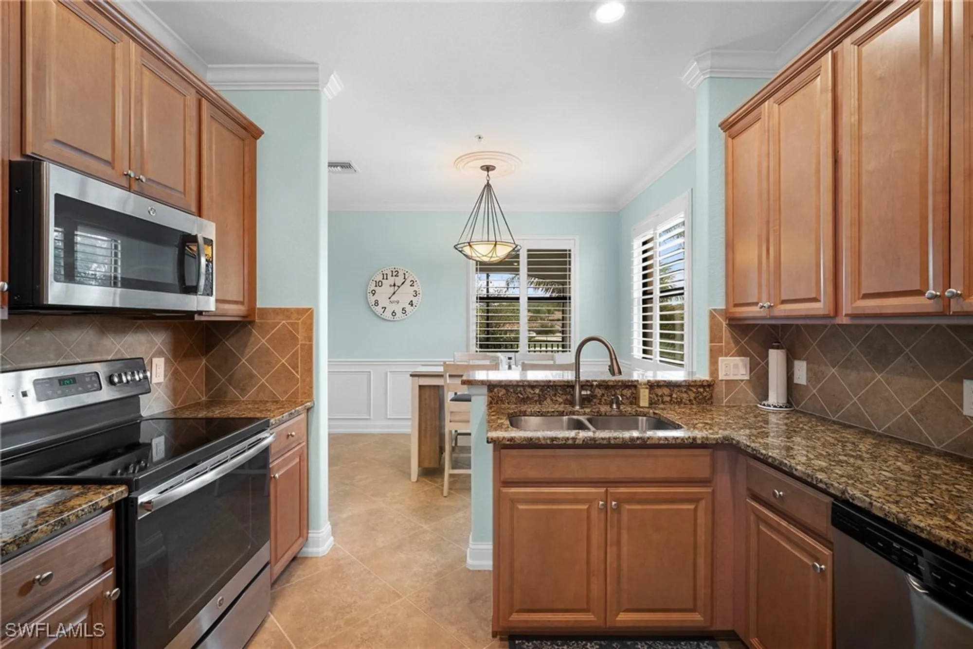 Property Slideshow image 14 of 50 | 28021 cookstown ct 3603, Bonita Springs, FL, 34135