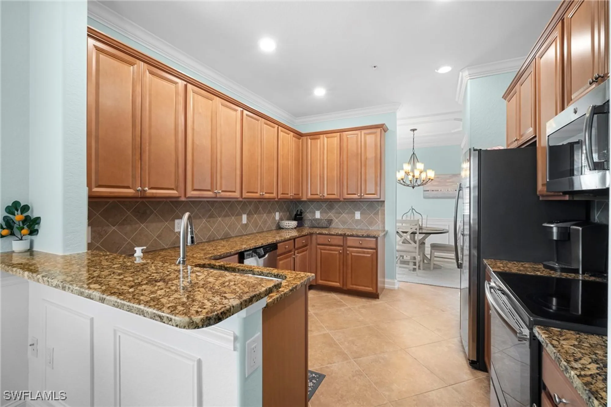 Property Slideshow image 11 of 50 | 28021 cookstown ct 3603, Bonita Springs, FL, 34135