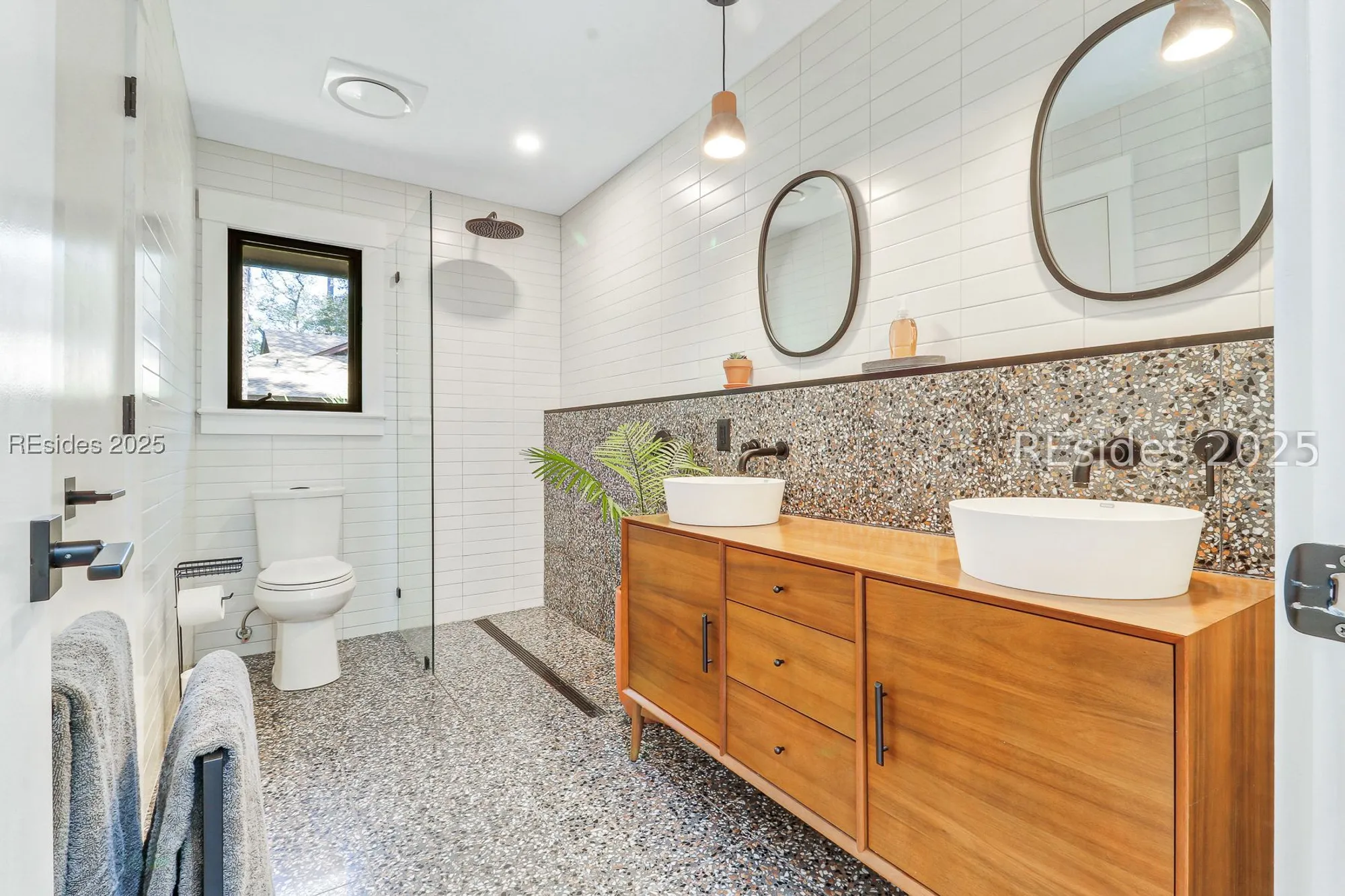 Property Slideshow image 27 of 54 | 15 dunlin pl, Hilton Head Island, SC, 29926