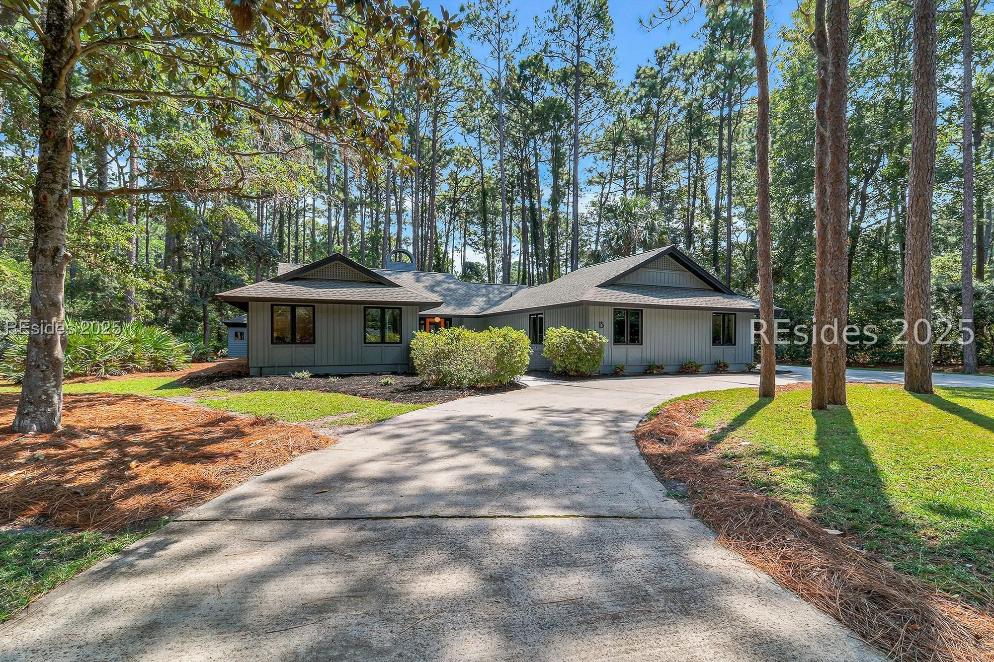 Property Slideshow image 32 of 54 | 15 dunlin pl, Hilton Head Island, SC, 29926