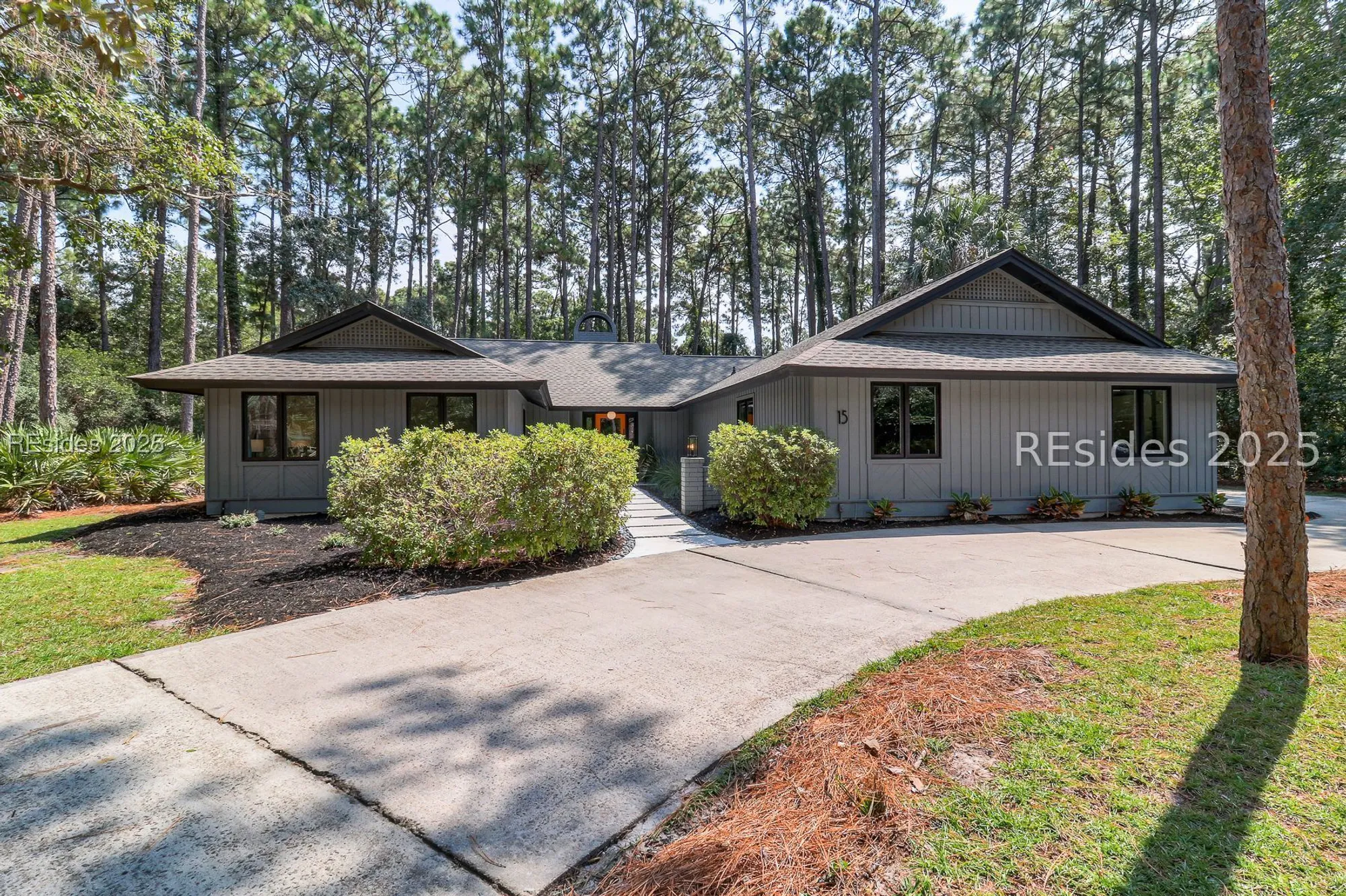 Property Slideshow image 33 of 54 | 15 dunlin pl, Hilton Head Island, SC, 29926