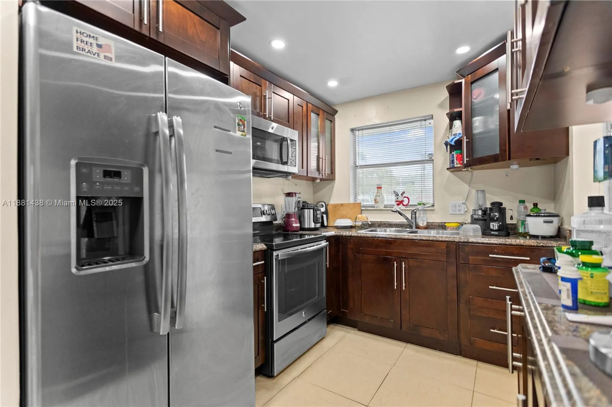 Property Slideshow image 14 of 42 | 6600 royal palm blvd apt 103b, Margate, FL, 33063