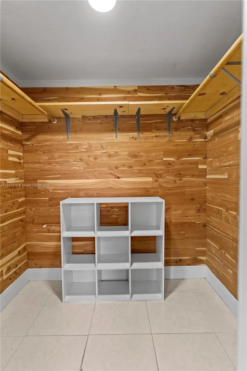 Property Slideshow image 27 of 42 | 6600 royal palm blvd apt 103b, Margate, FL, 33063