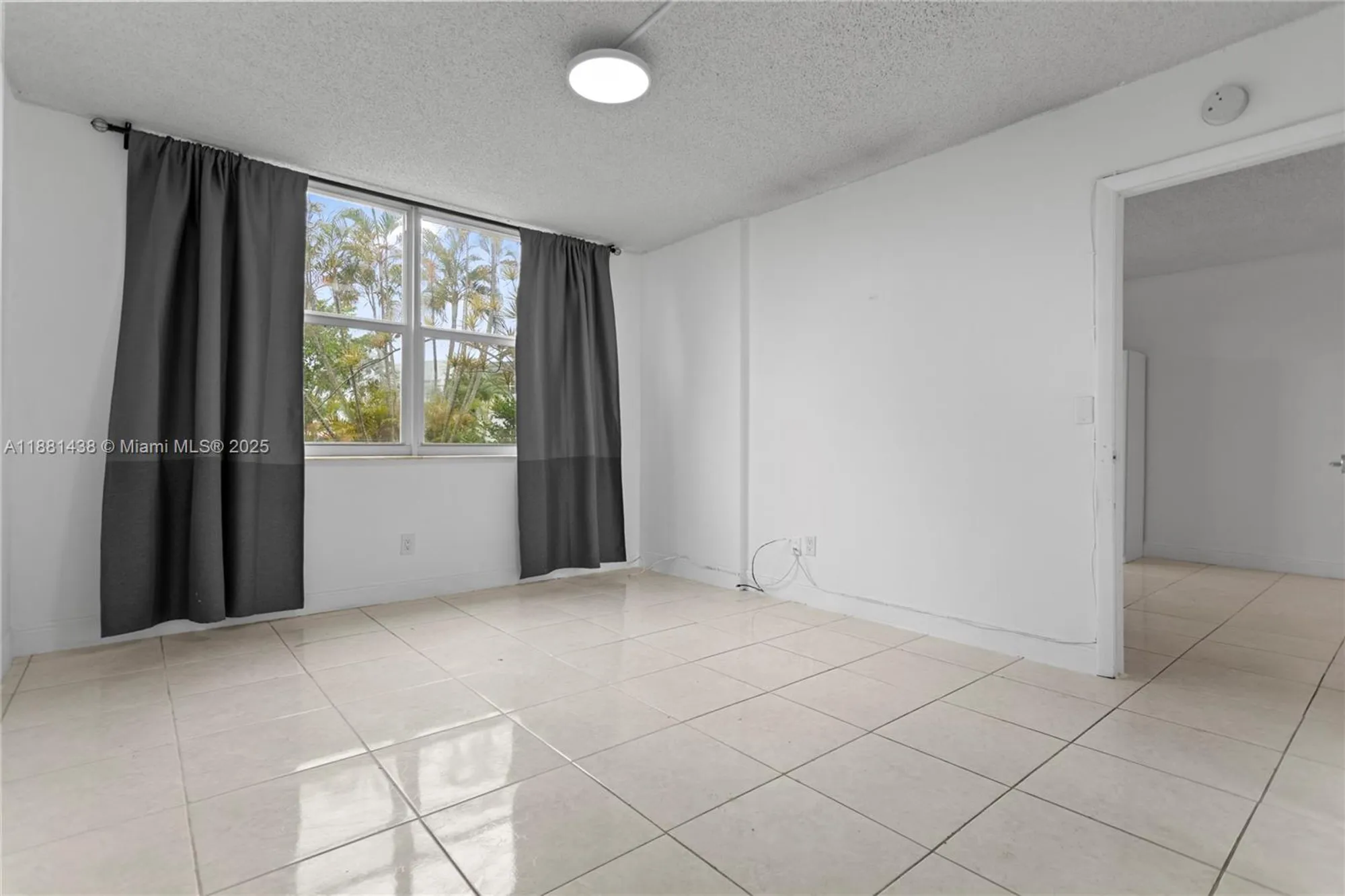 Property Slideshow image 23 of 42 | 6600 royal palm blvd apt 103b, Margate, FL, 33063