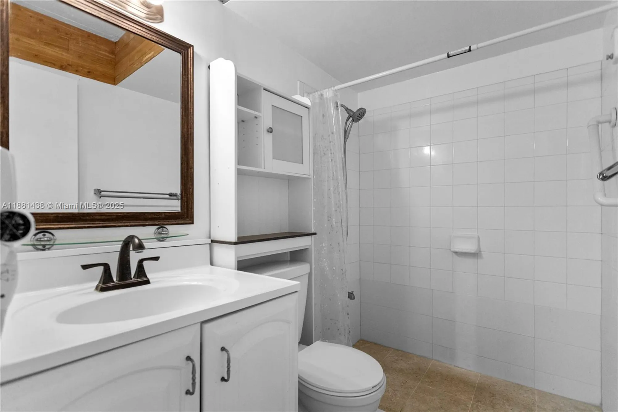 Property Slideshow image 36 of 42 | 6600 royal palm blvd apt 103b, Margate, FL, 33063