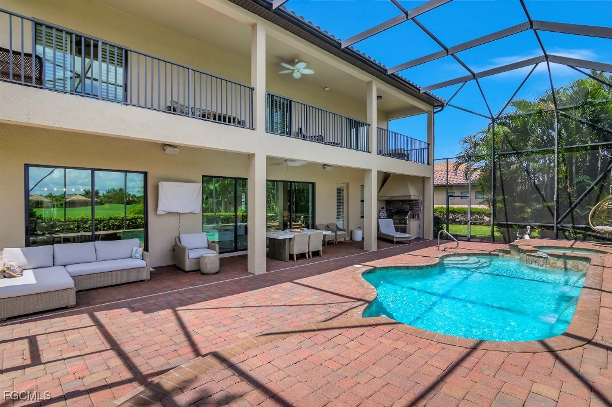 Property Slideshow image 12 of 50 | 28647 lisburn ct, Bonita Springs, FL, 34135