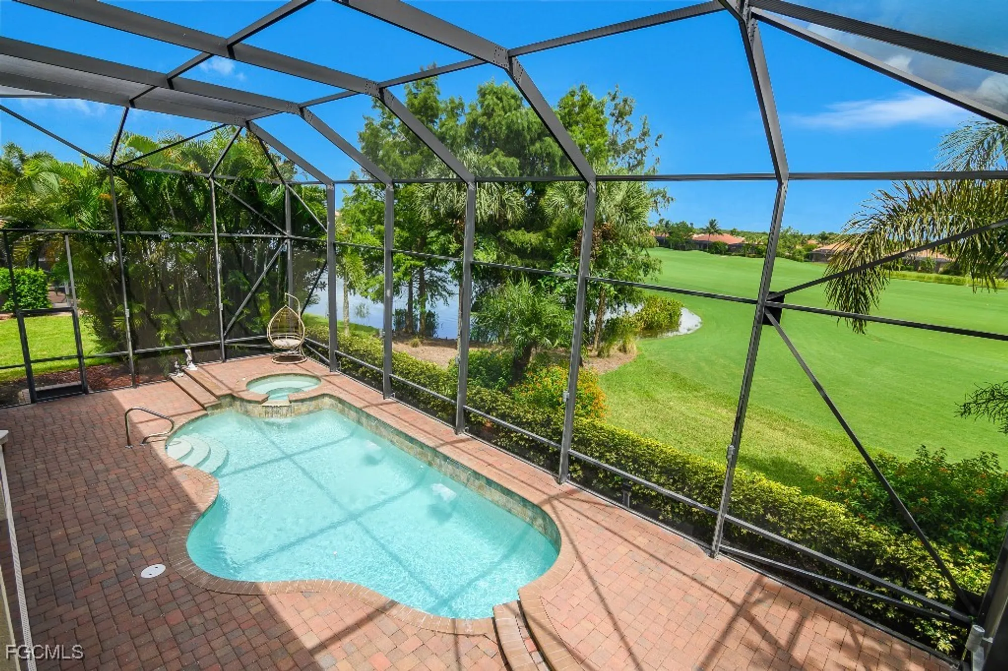Property Slideshow image 34 of 50 | 28647 lisburn ct, Bonita Springs, FL, 34135
