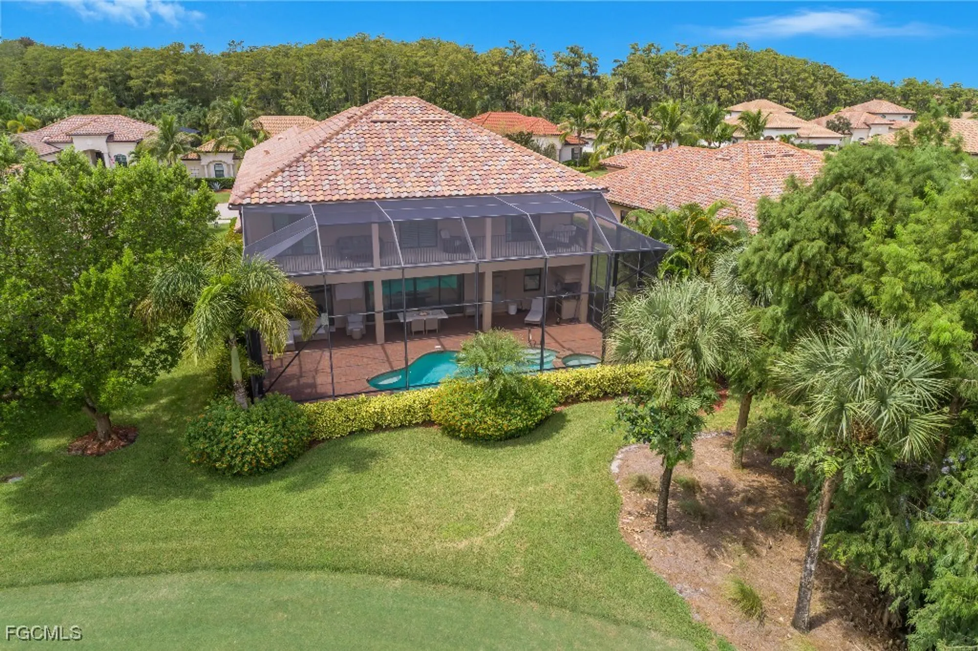 Property Slideshow image 4 of 50 | 28647 lisburn ct, Bonita Springs, FL, 34135