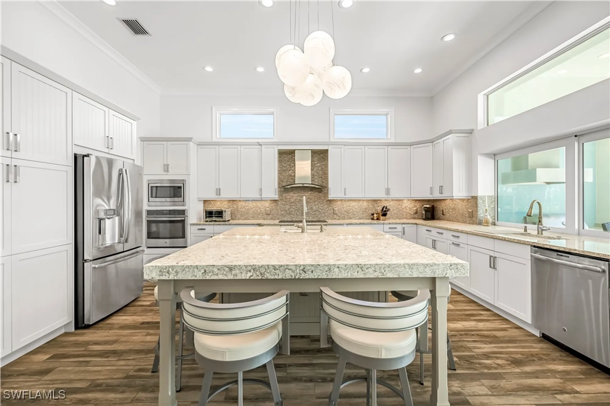 Property Slideshow image 10 of 41 | 5042 andros dr, Naples, FL, 34113