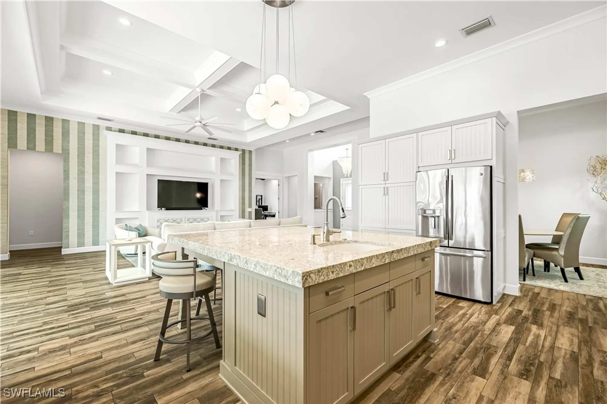 Property Slideshow image 12 of 41 | 5042 andros dr, Naples, FL, 34113