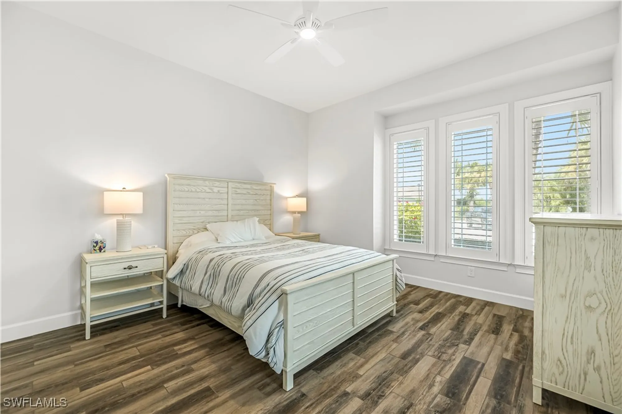 Property Slideshow image 31 of 41 | 5042 andros dr, Naples, FL, 34113