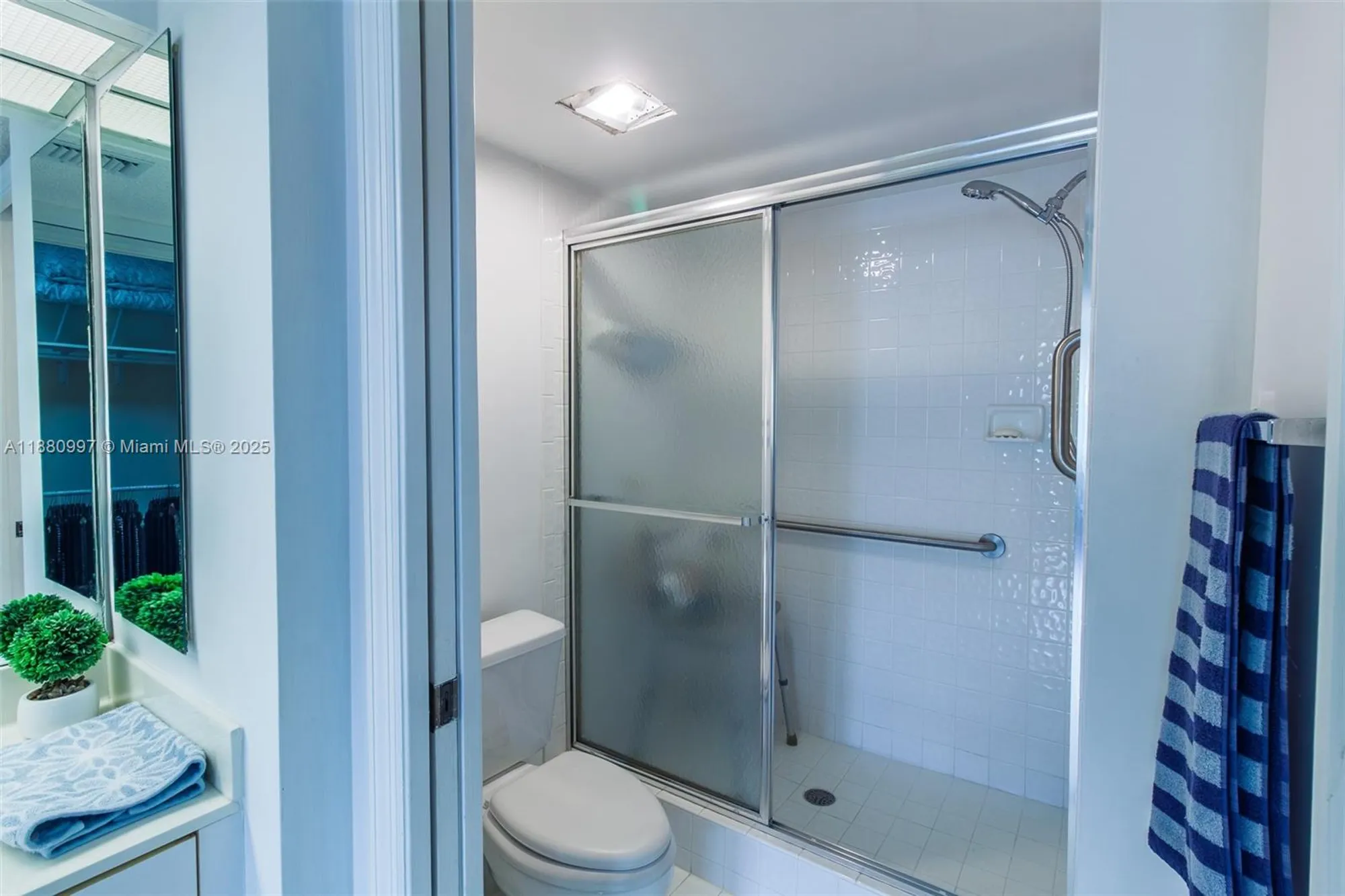 Property Slideshow image 35 of 39 | 7788 trent dr 311, Tamarac, FL, 33321