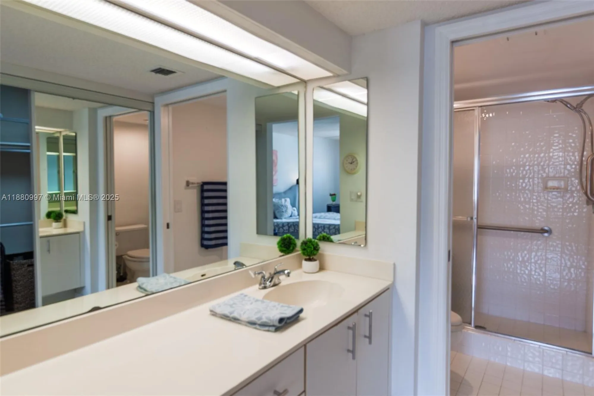 Property Slideshow image 33 of 39 | 7788 trent dr 311, Tamarac, FL, 33321