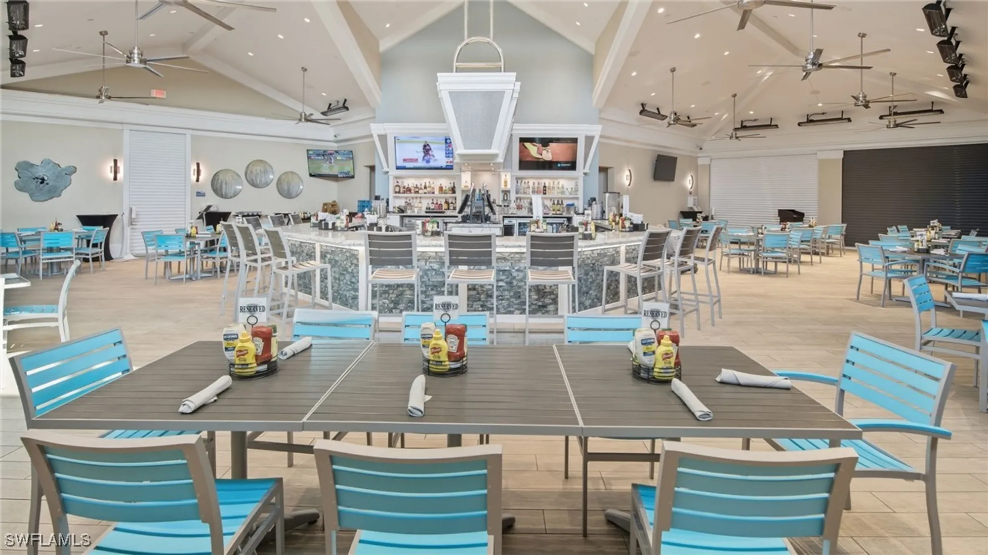 Property Slideshow image 32 of 41 | 10333 heritage bay blvd unit 1732, Naples, FL, 34120