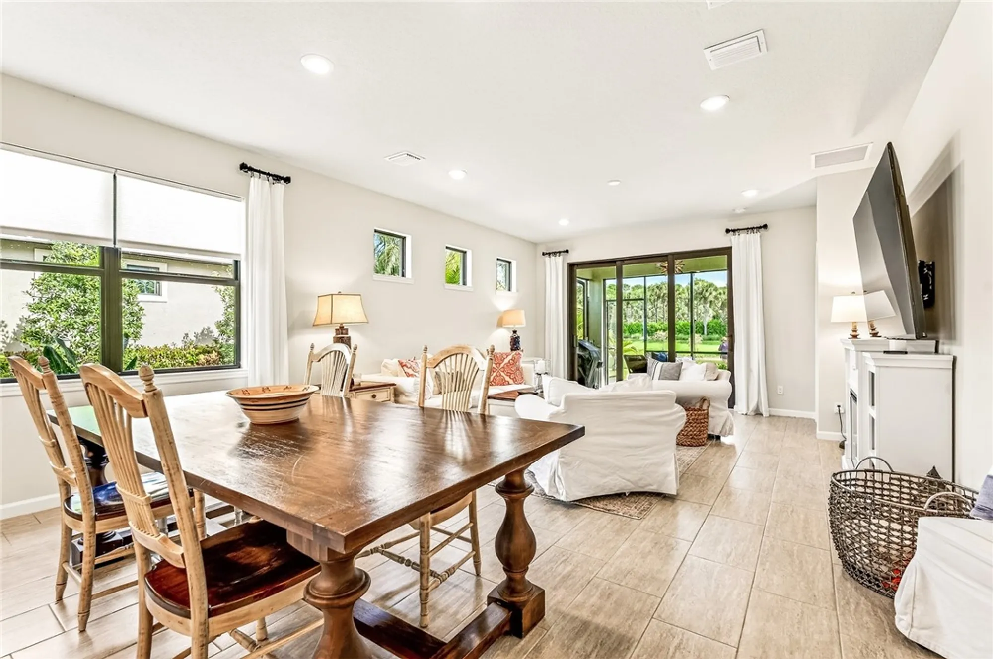 Property Slideshow image 13 of 36 | 5191 unity sq, Vero Beach, FL, 32967