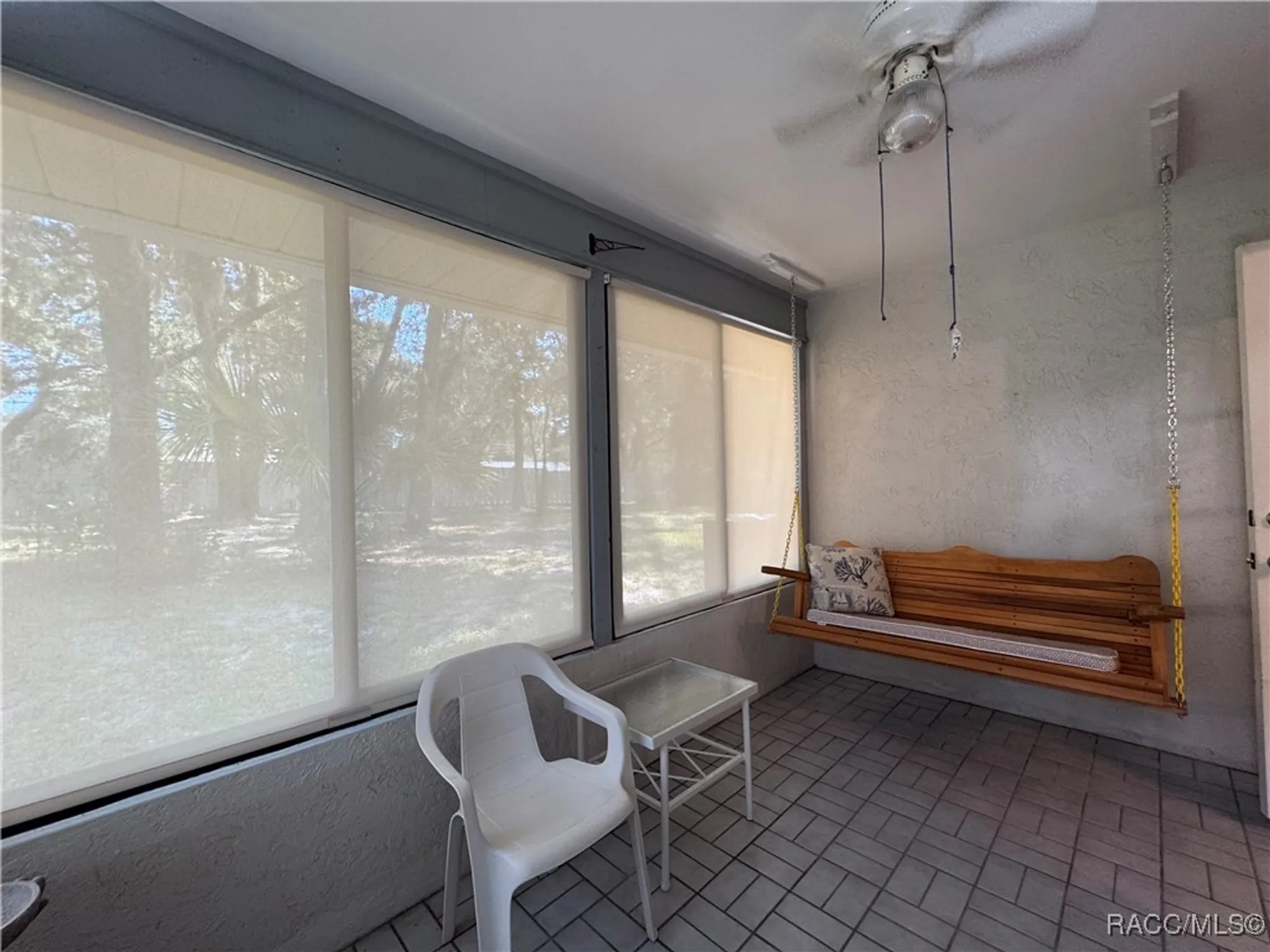 Property Slideshow image 14 of 22 | 3935 n huckleberry pt, Beverly Hills, FL, 34465