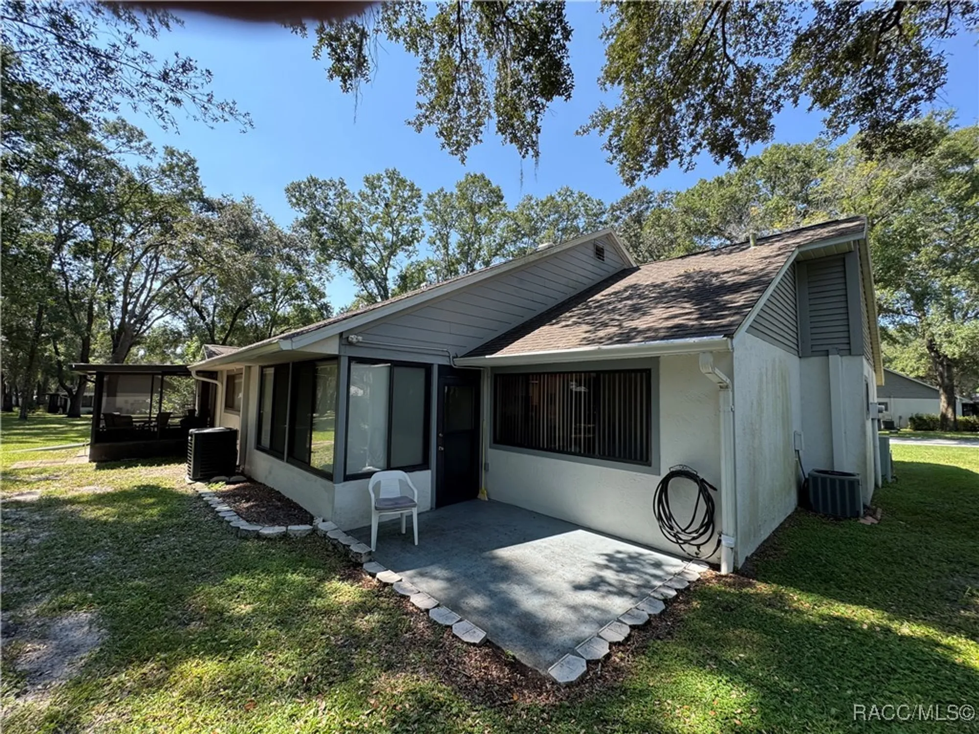 Property Slideshow image 15 of 22 | 3935 n huckleberry pt, Beverly Hills, FL, 34465