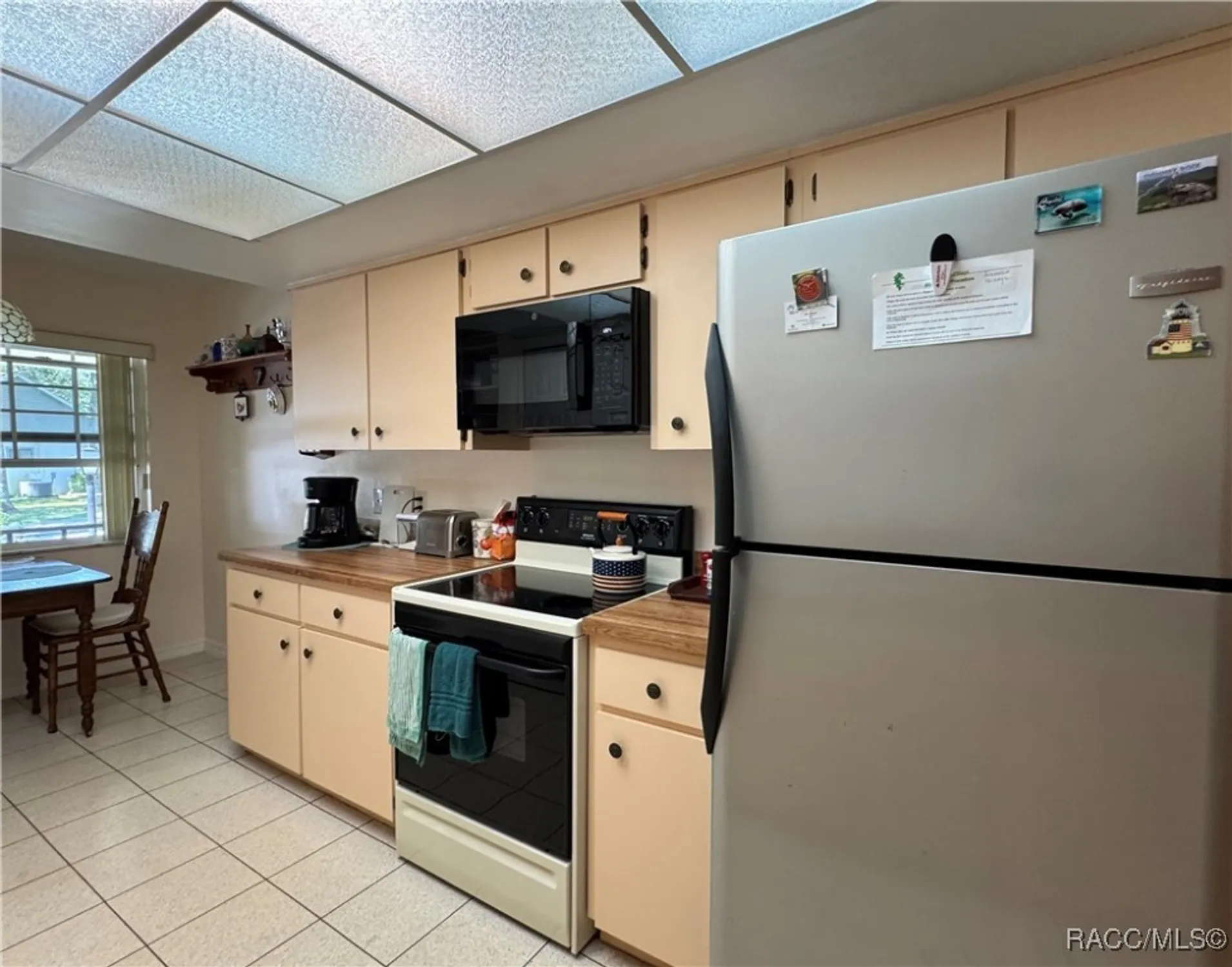 Property Slideshow image 21 of 22 | 3935 n huckleberry pt, Beverly Hills, FL, 34465