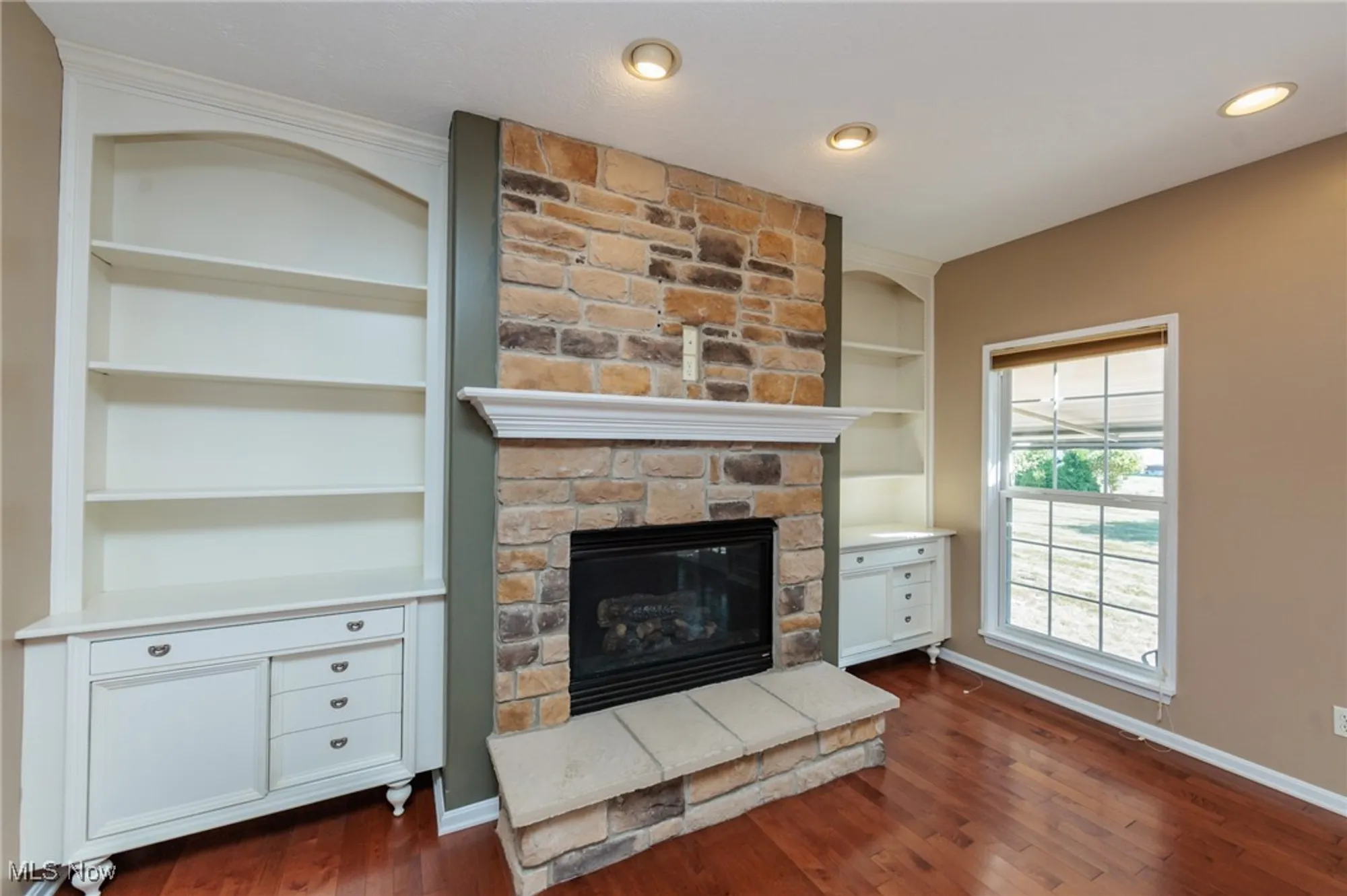 Property Slideshow image 15 of 50 | 4887 meadow lark dr, Lorain, OH, 44053