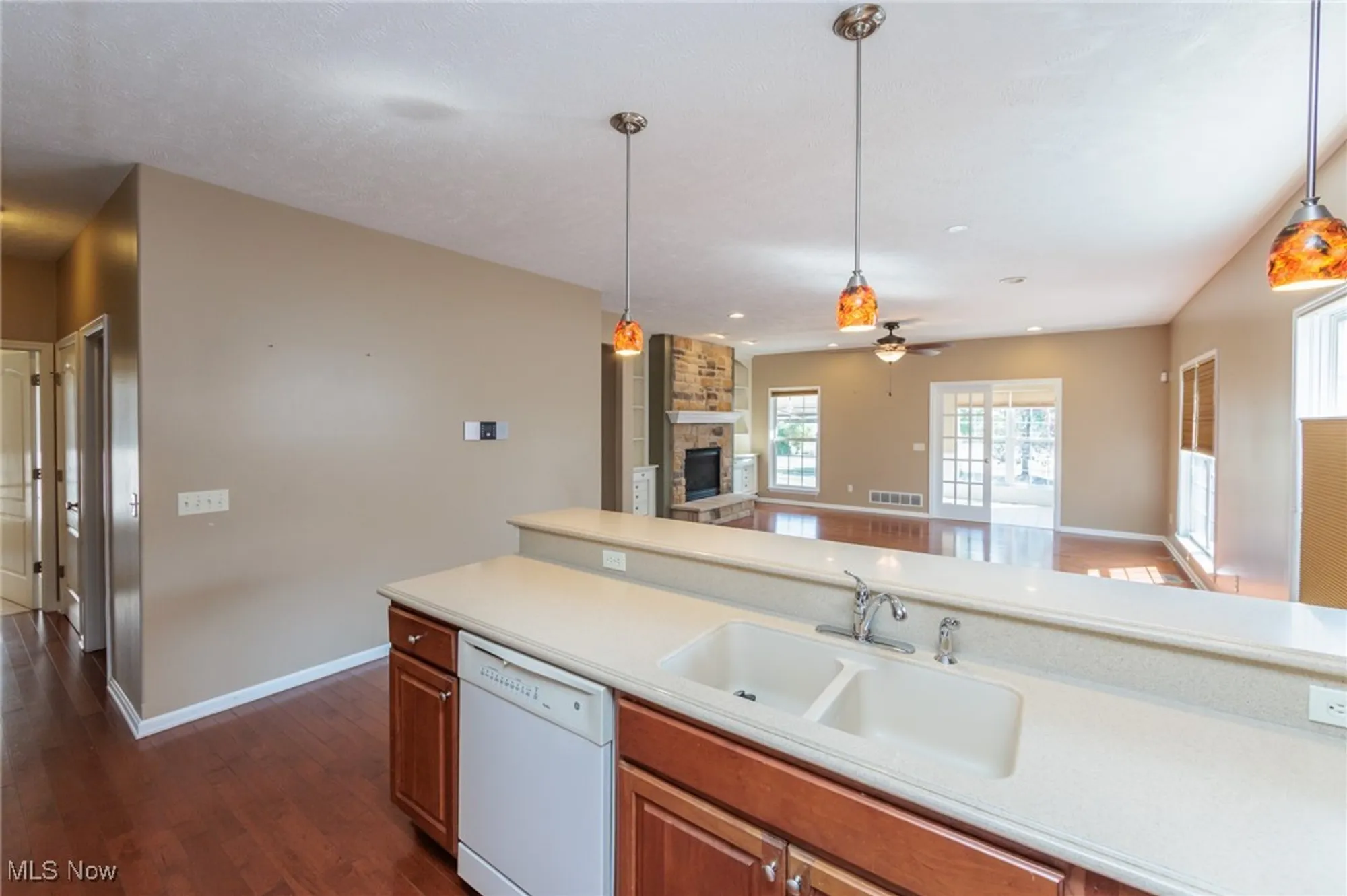 Property Slideshow image 22 of 50 | 4887 meadow lark dr, Lorain, OH, 44053