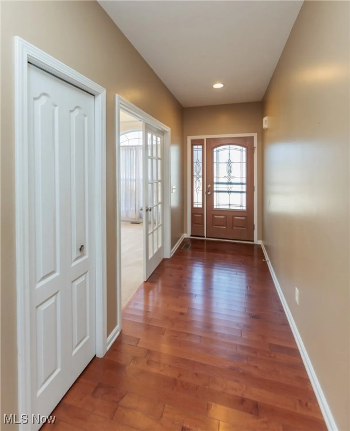 Property Slideshow image 4 of 50 | 4887 meadow lark dr, Lorain, OH, 44053