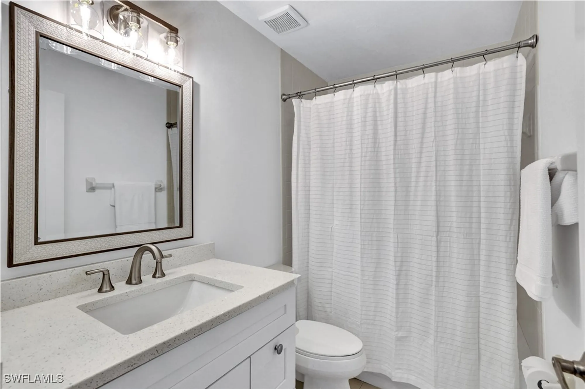 Property Slideshow image 14 of 31 | 5895 chanteclair dr 126, Naples, FL, 34108