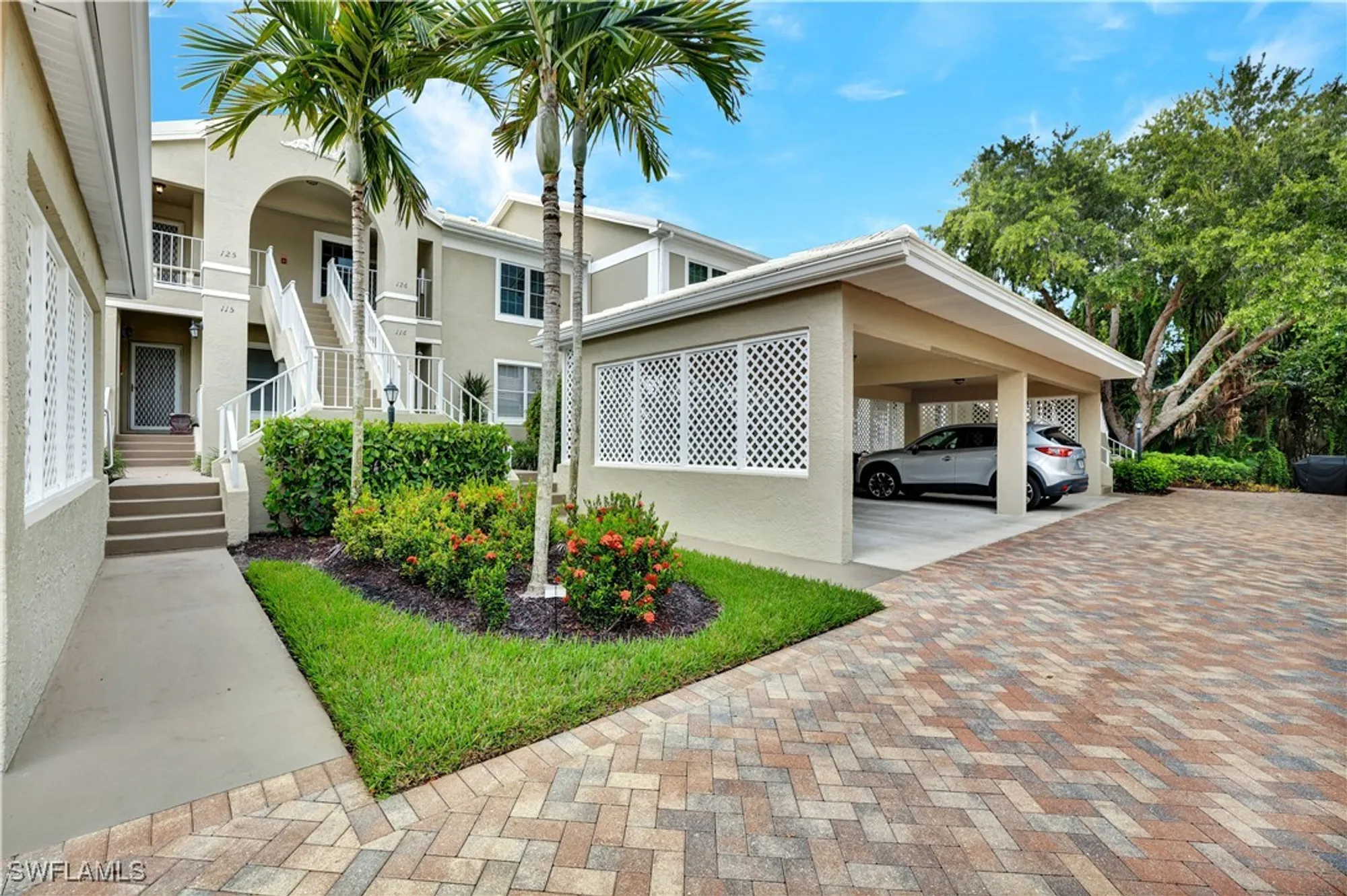 Property Slideshow image 19 of 31 | 5895 chanteclair dr 126, Naples, FL, 34108