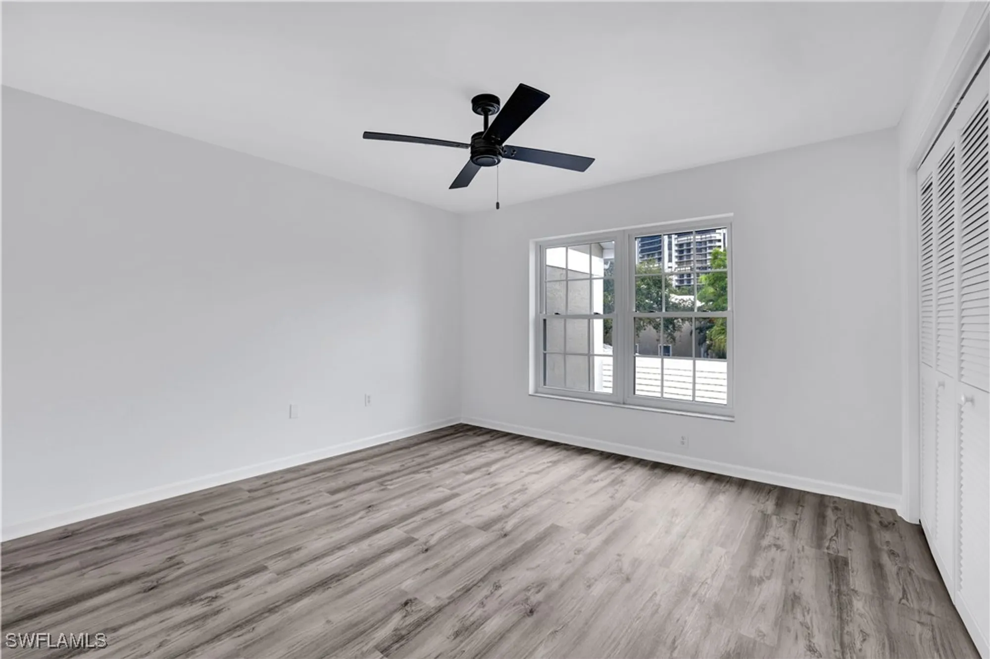 Property Slideshow image 13 of 31 | 5895 chanteclair dr 126, Naples, FL, 34108