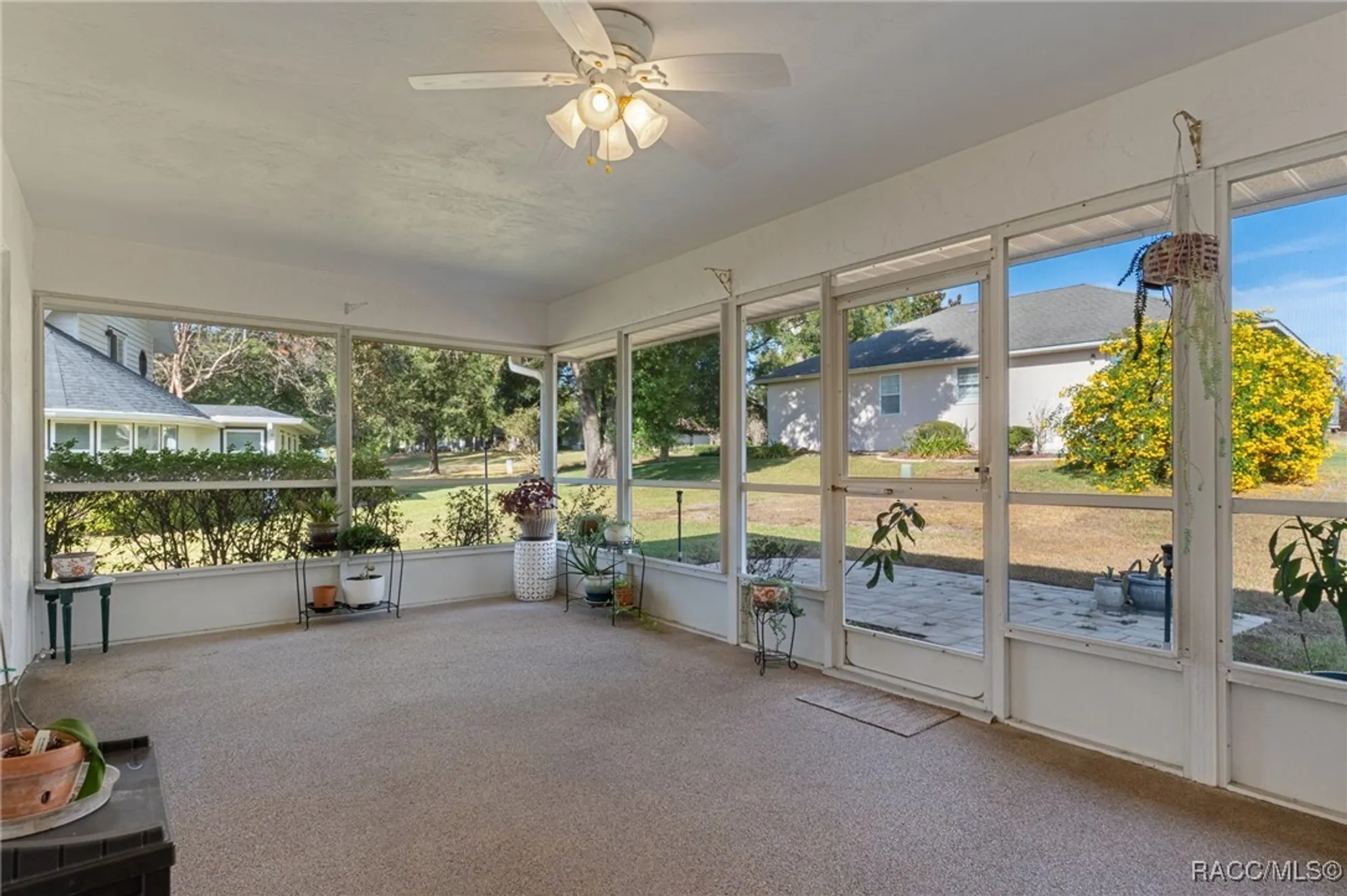 Property Slideshow image 26 of 49 | 1385 n hunterston pt, Crystal River, FL, 34429