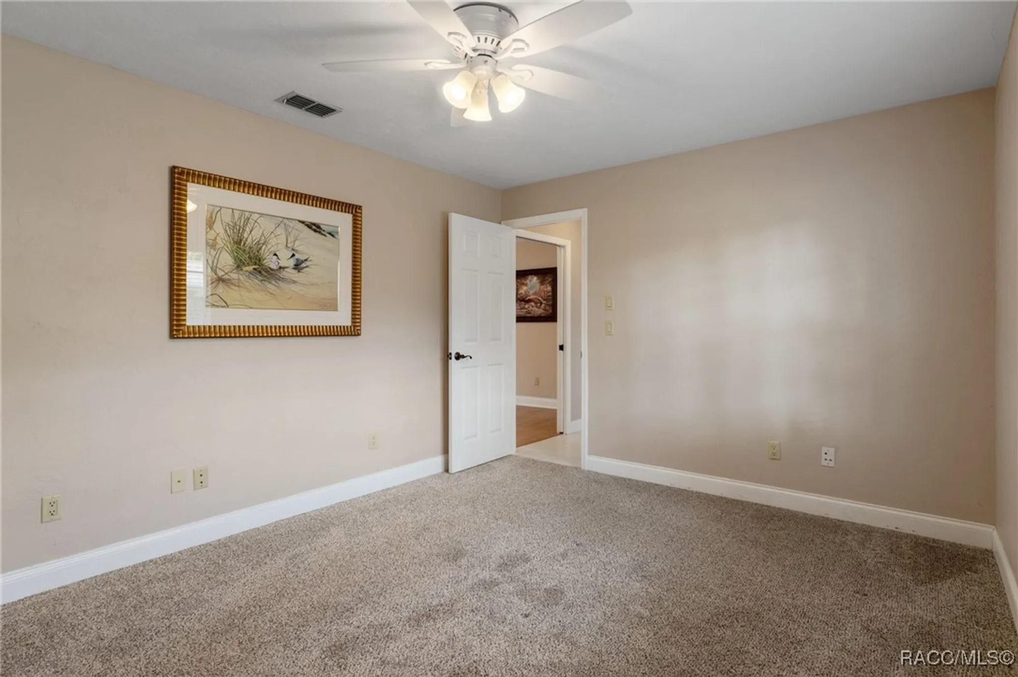 Property Slideshow image 23 of 49 | 1385 n hunterston pt, Crystal River, FL, 34429