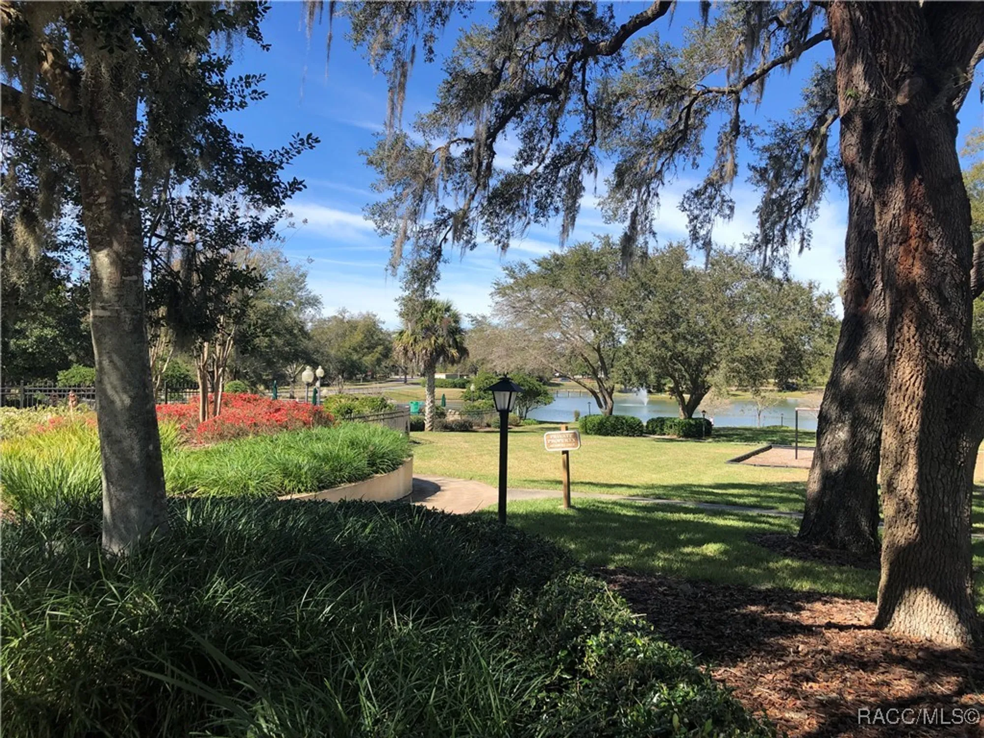 Property Slideshow image 33 of 49 | 1385 n hunterston pt, Crystal River, FL, 34429