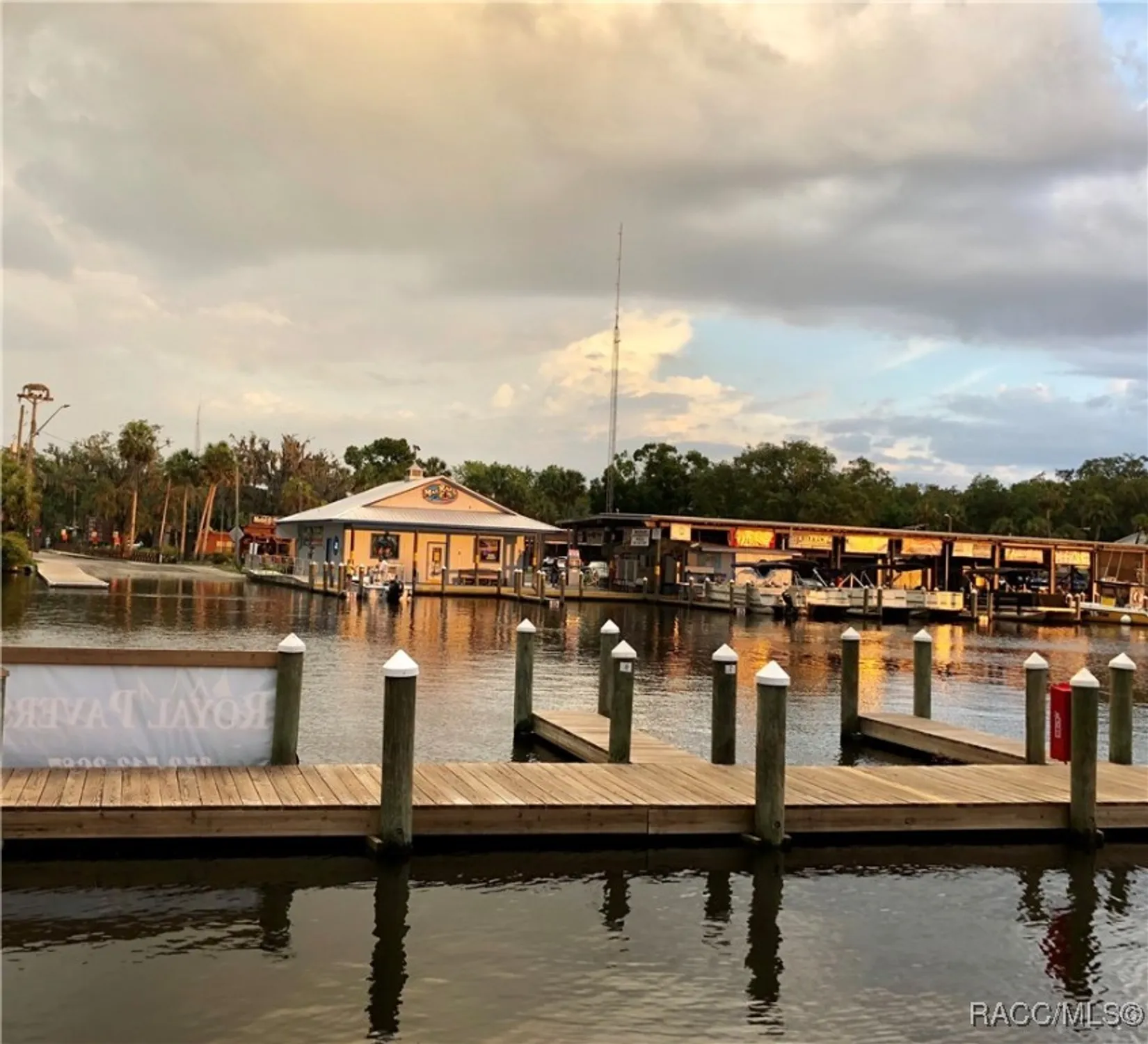 Property Slideshow image 46 of 49 | 1385 n hunterston pt, Crystal River, FL, 34429