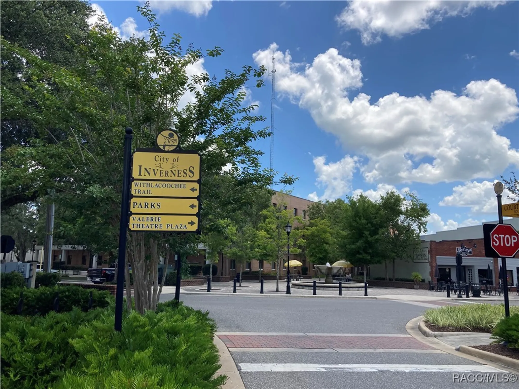 Property Slideshow image 42 of 49 | 1385 n hunterston pt, Crystal River, FL, 34429