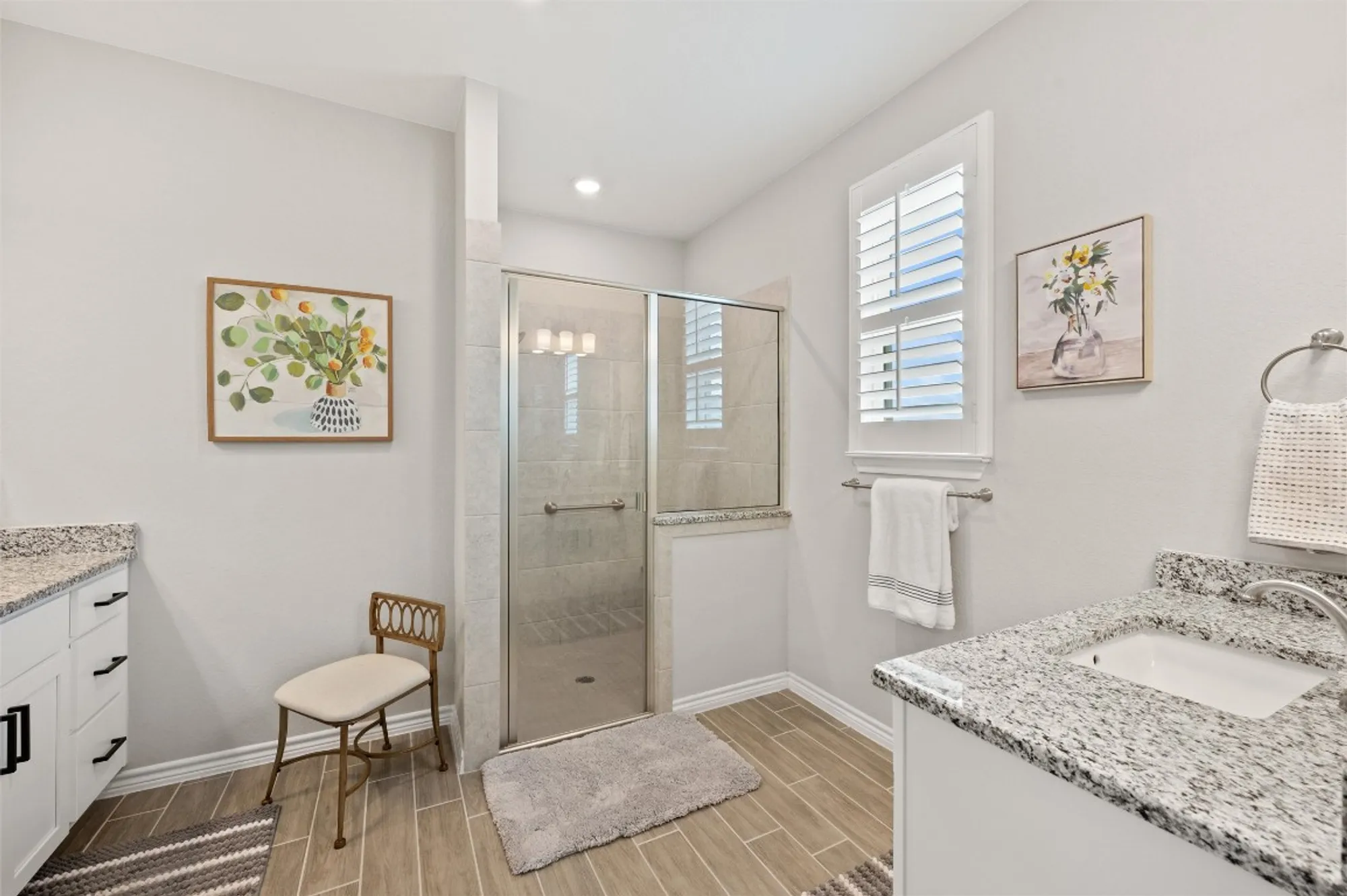 Property Slideshow image 16 of 35 | 130 ace ln # 101, San Marcos, TX, 78666