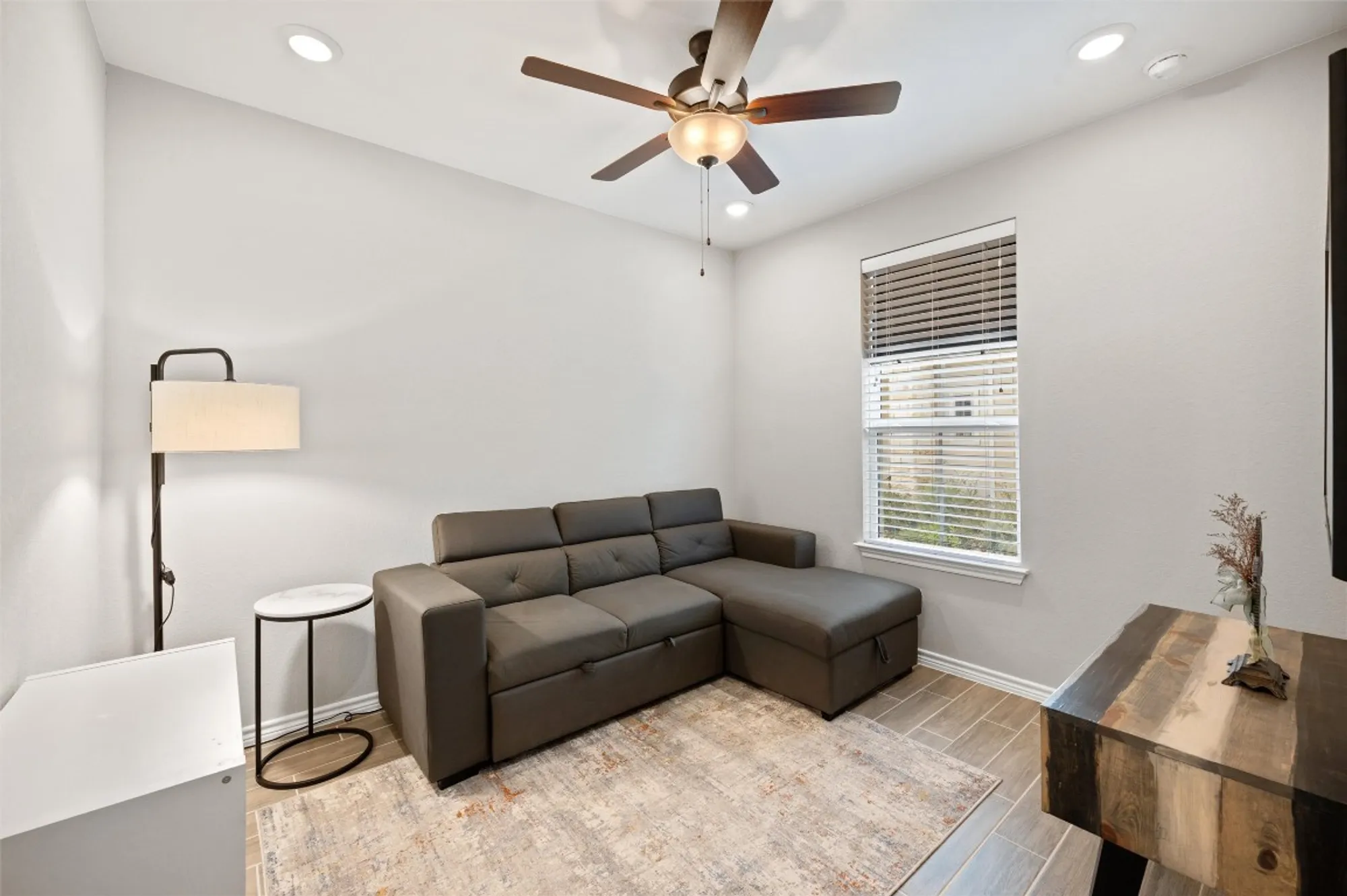 Property Slideshow image 21 of 35 | 130 ace ln # 101, San Marcos, TX, 78666