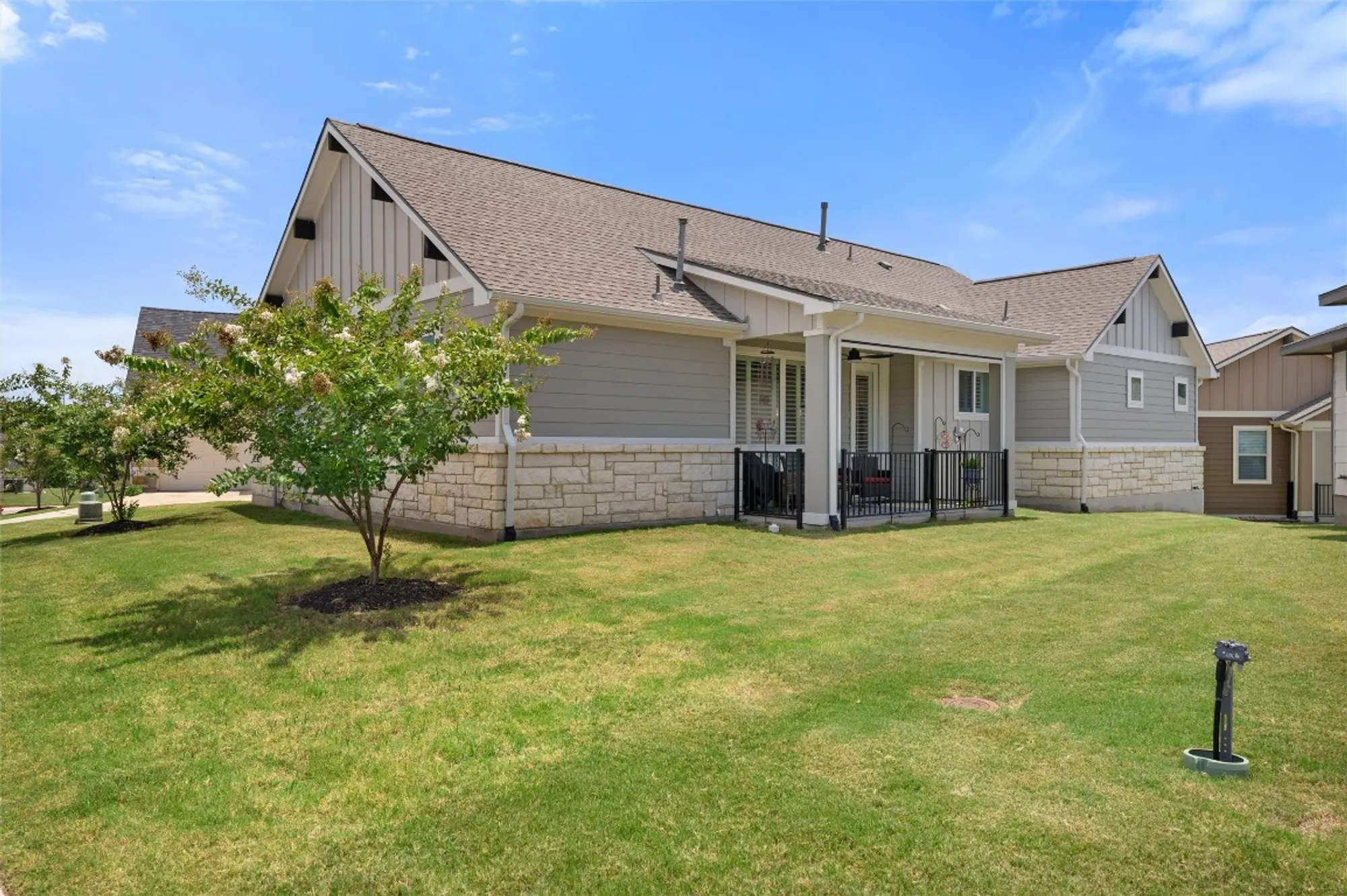 Property Slideshow image 23 of 35 | 130 ace ln # 101, San Marcos, TX, 78666