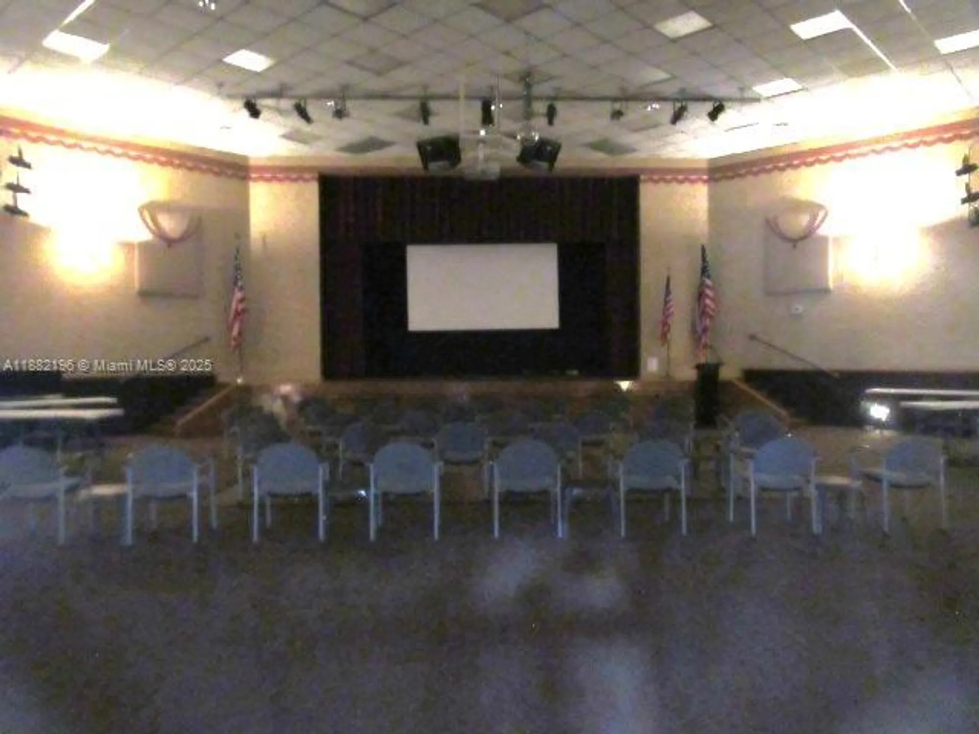 Property Slideshow image 20 of 71 | 1100 colony point cir 518, Pembroke Pines, FL, 33026