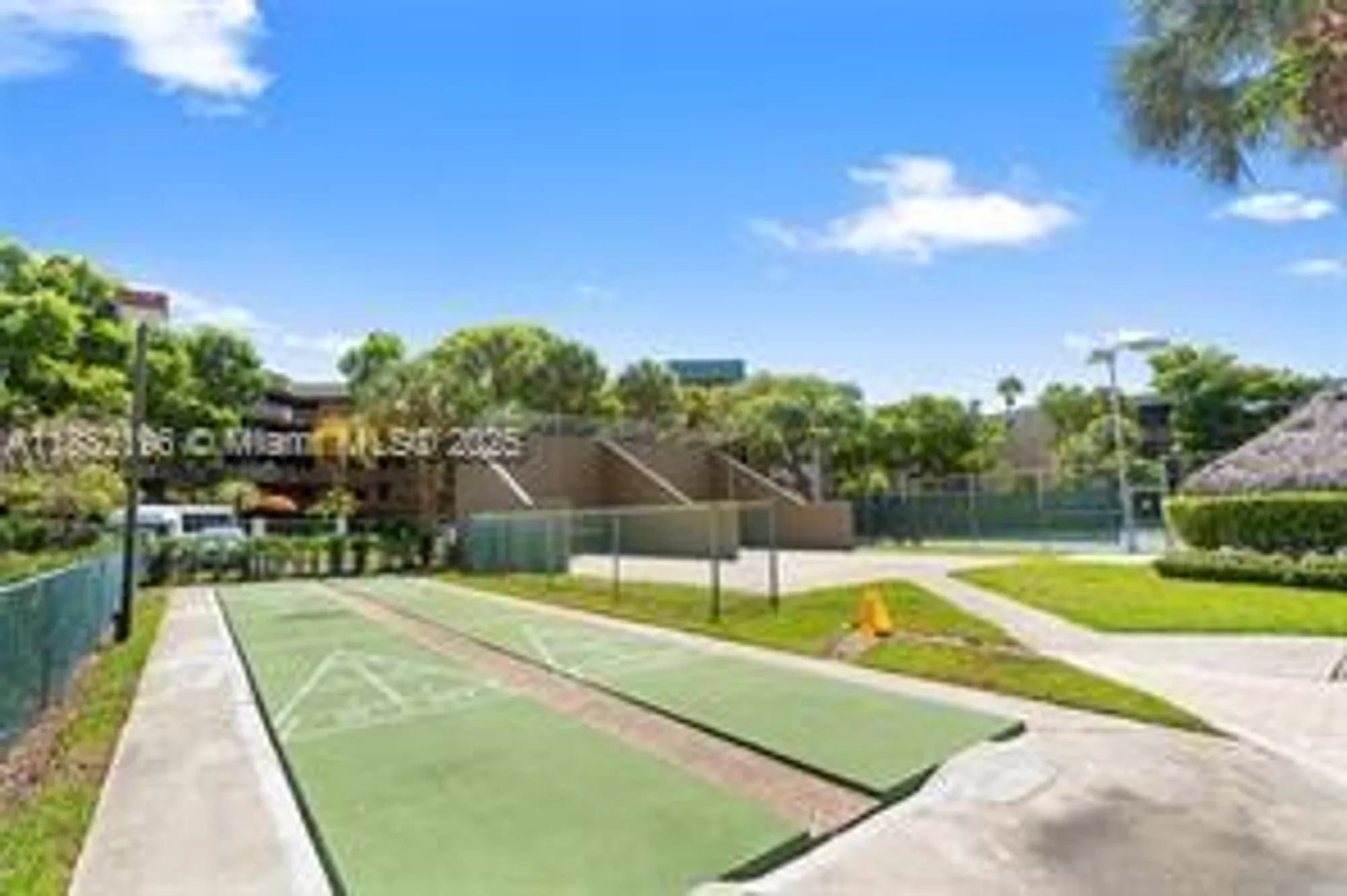 Property Slideshow image 39 of 71 | 1100 colony point cir 518, Pembroke Pines, FL, 33026