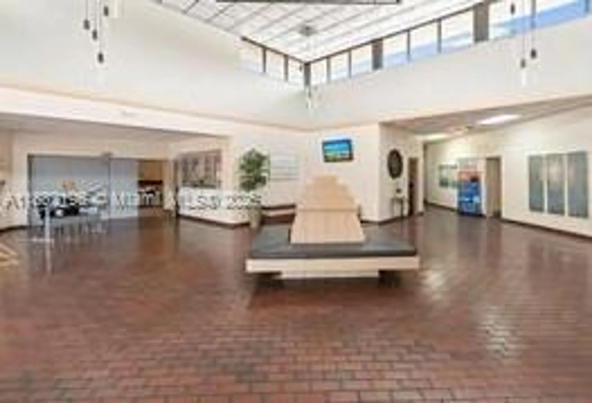 Property Slideshow image 44 of 71 | 1100 colony point cir 518, Pembroke Pines, FL, 33026