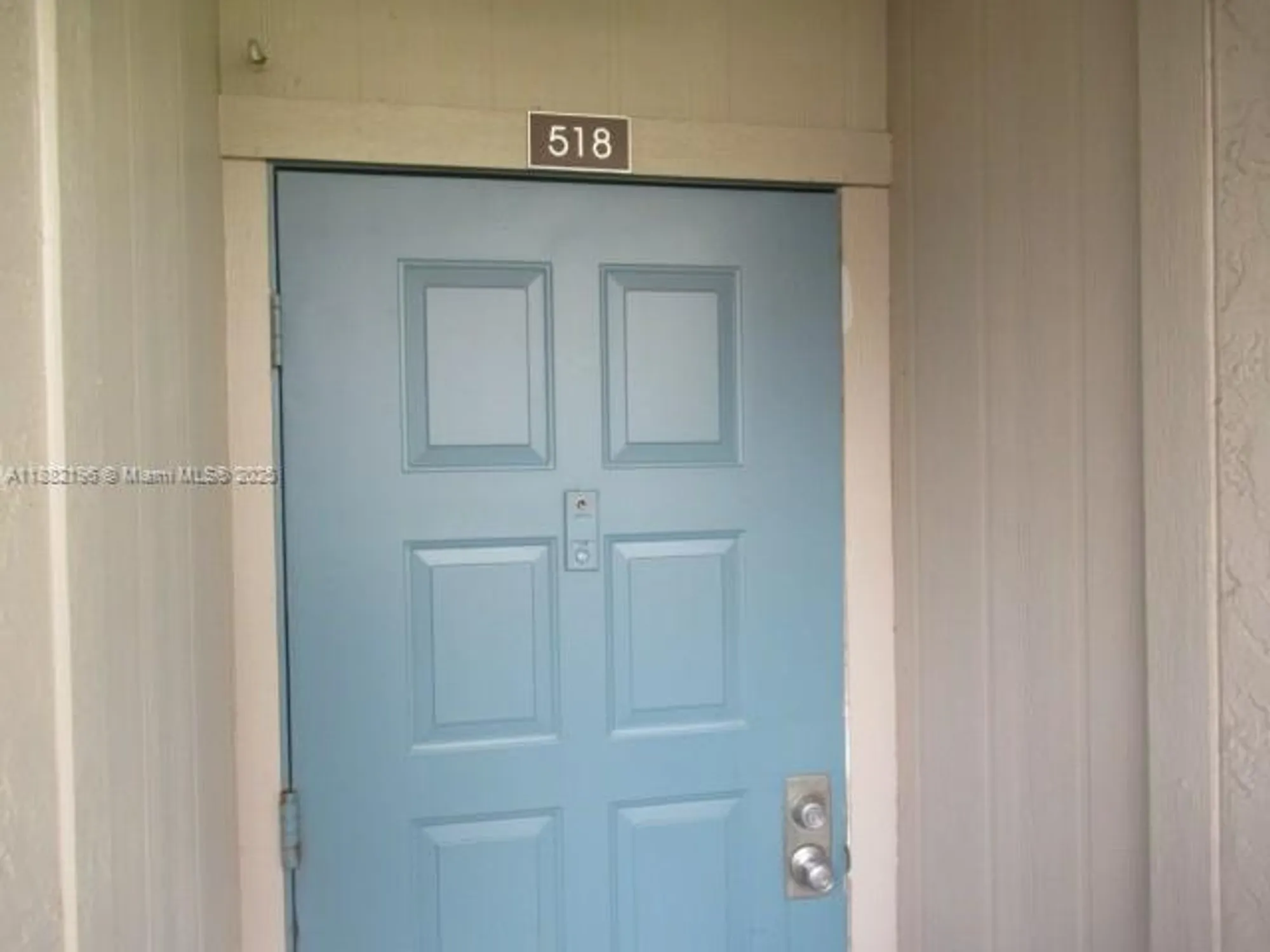 Property Slideshow image 53 of 71 | 1100 colony point cir 518, Pembroke Pines, FL, 33026