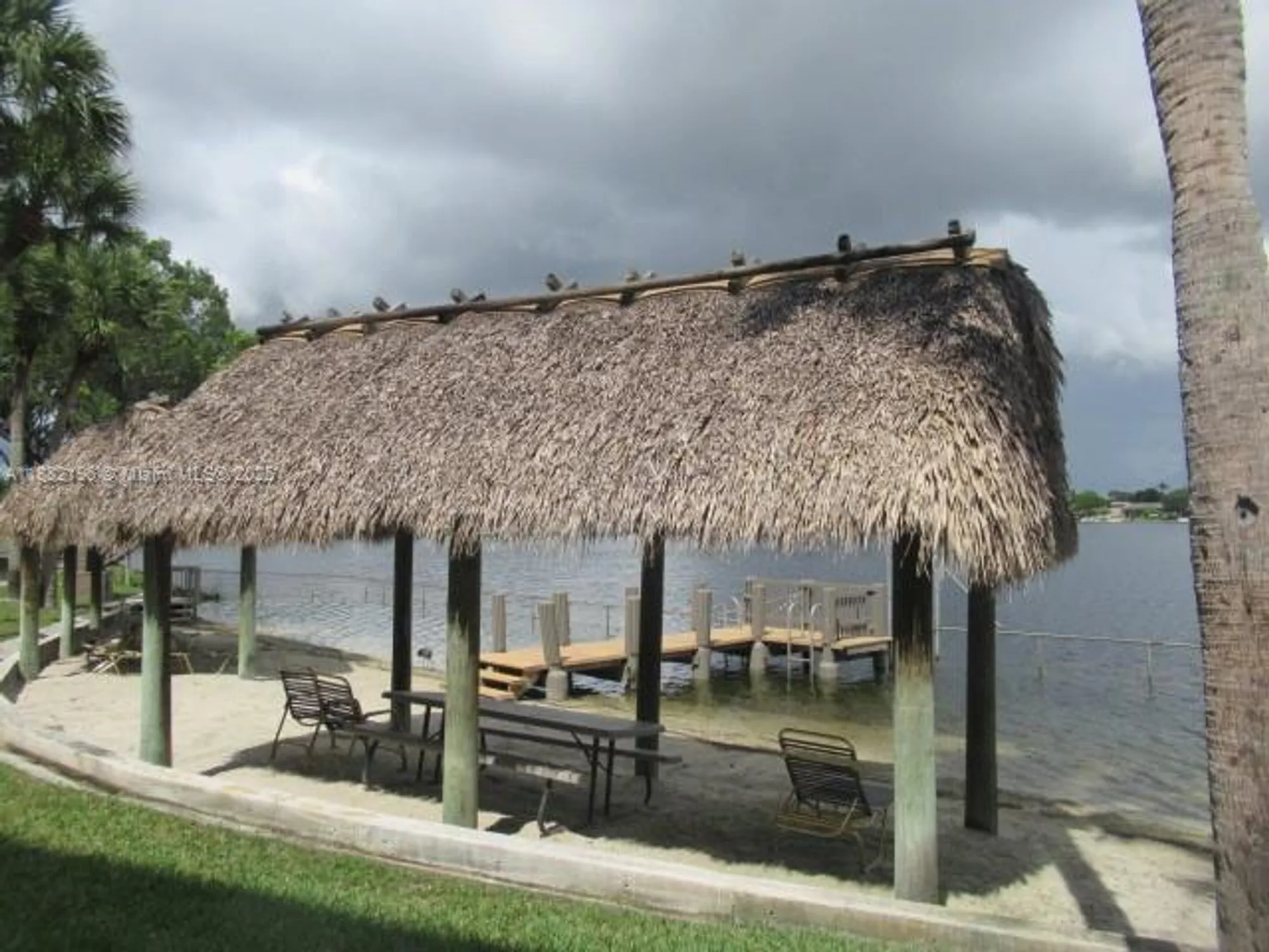 Property Slideshow image 7 of 71 | 1100 colony point cir 518, Pembroke Pines, FL, 33026