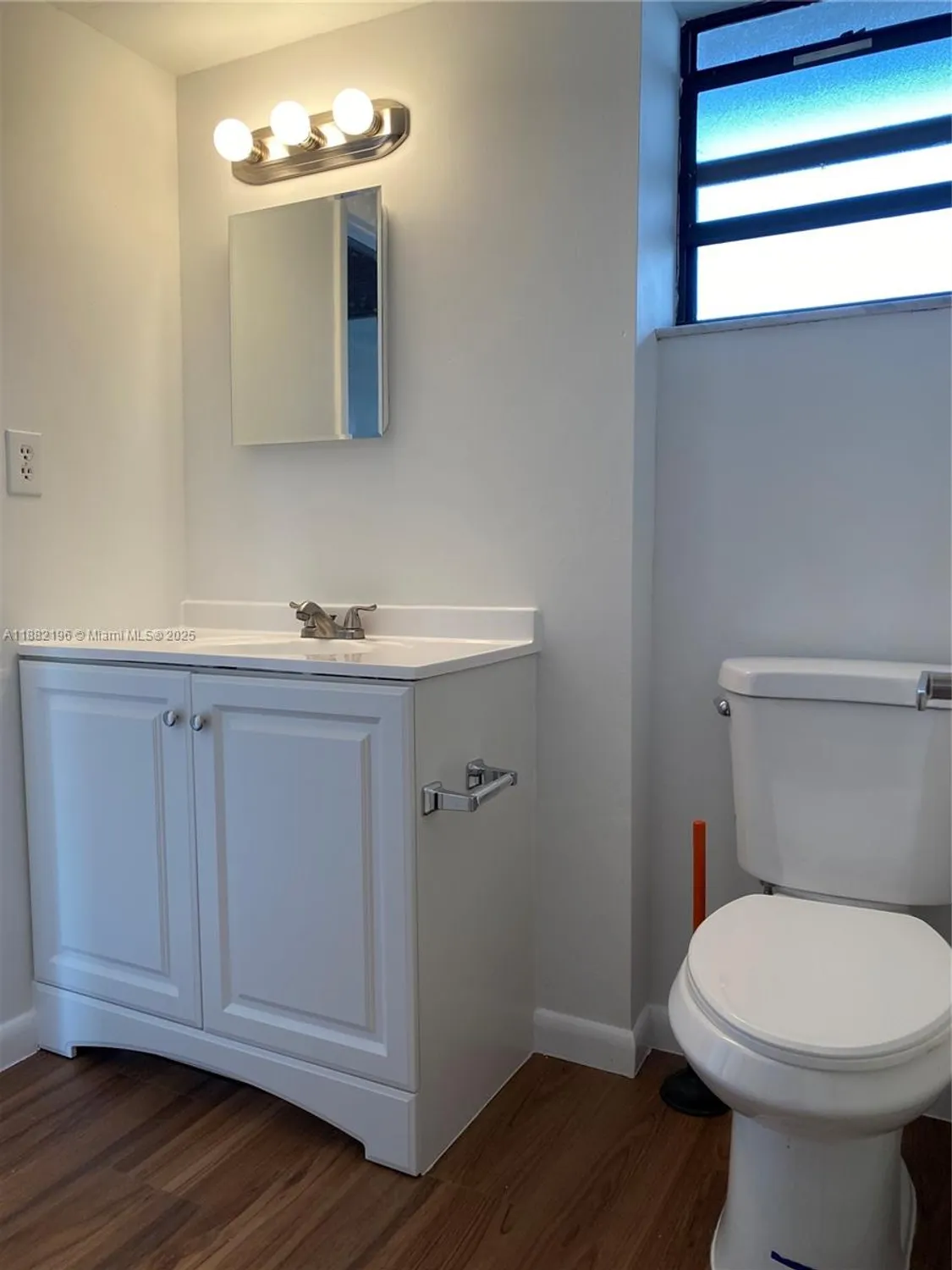 Property Slideshow image 71 of 71 | 1100 colony point cir 518, Pembroke Pines, FL, 33026