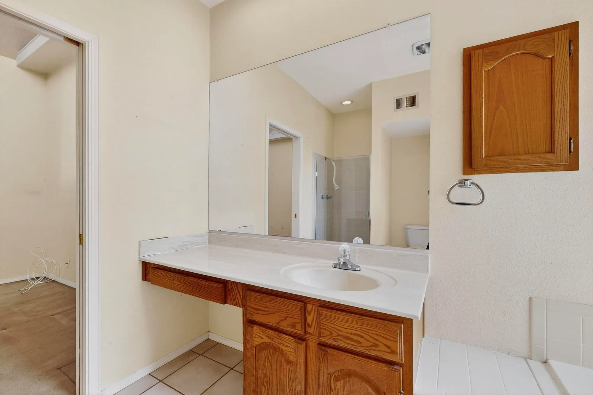 Property Slideshow image 26 of 51 | 617 eastlake ct, Rio Rancho, NM, 87124