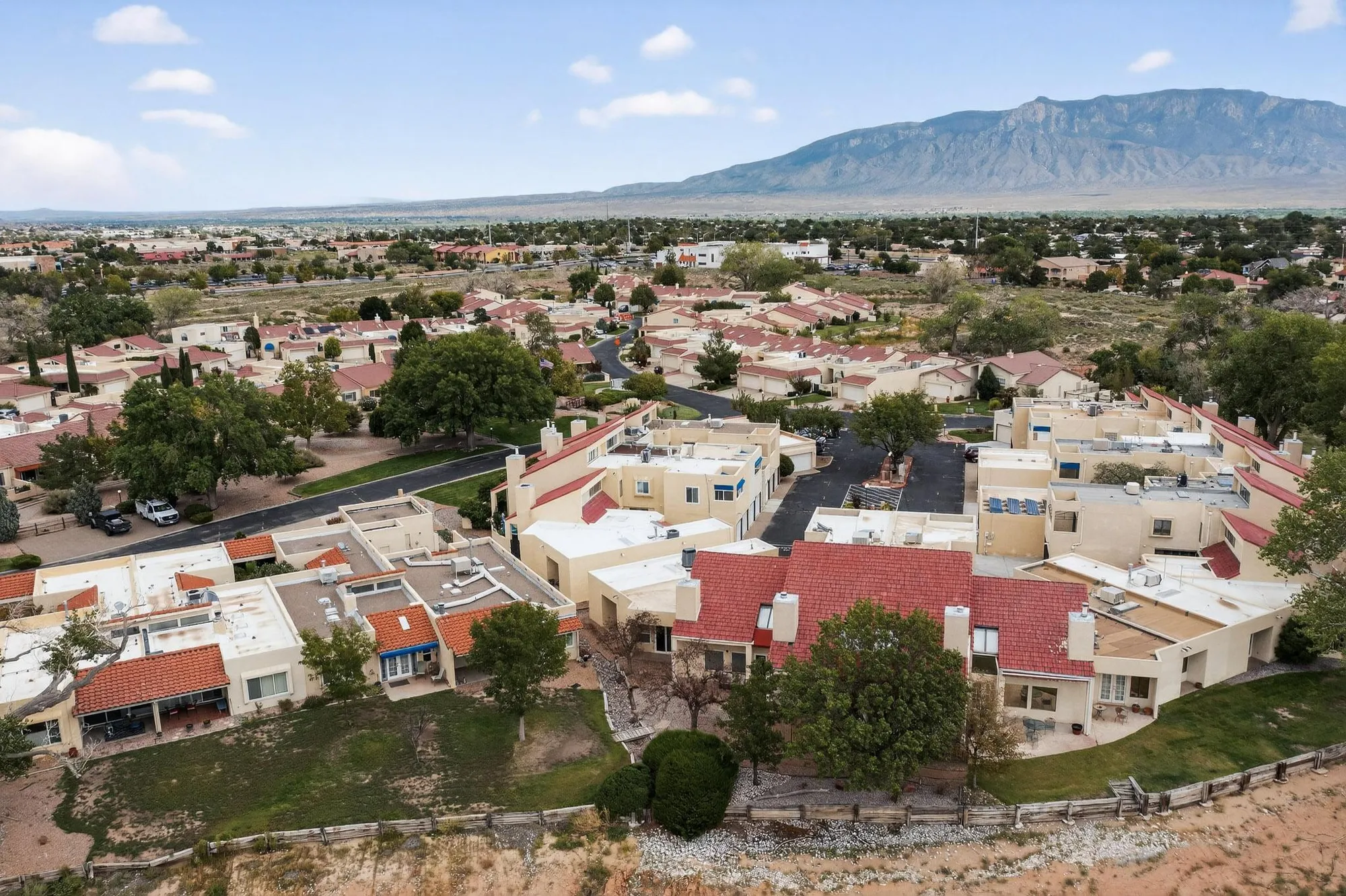 Property Slideshow image 3 of 51 | 617 eastlake ct, Rio Rancho, NM, 87124