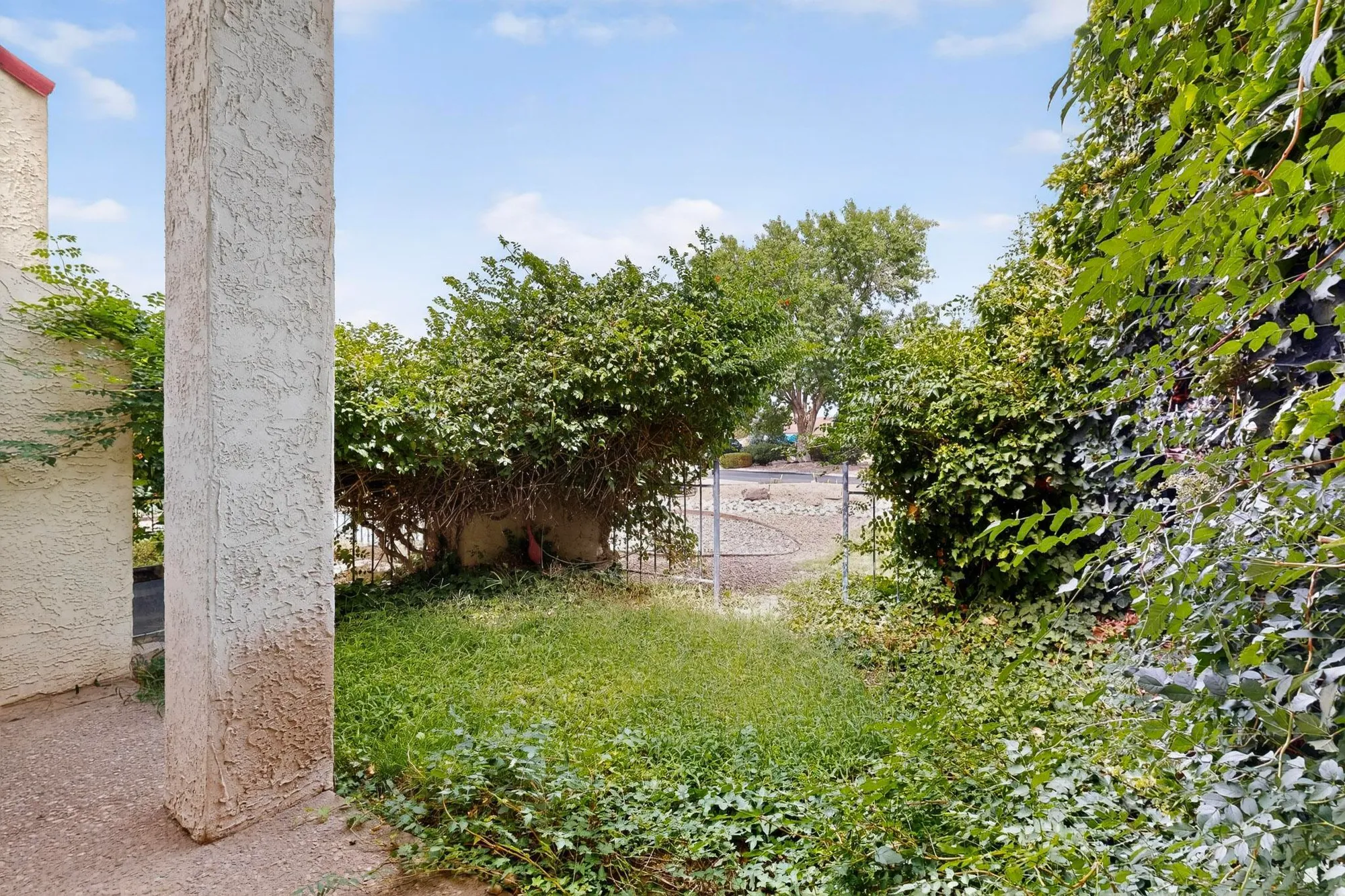 Property Slideshow image 40 of 51 | 617 eastlake ct, Rio Rancho, NM, 87124