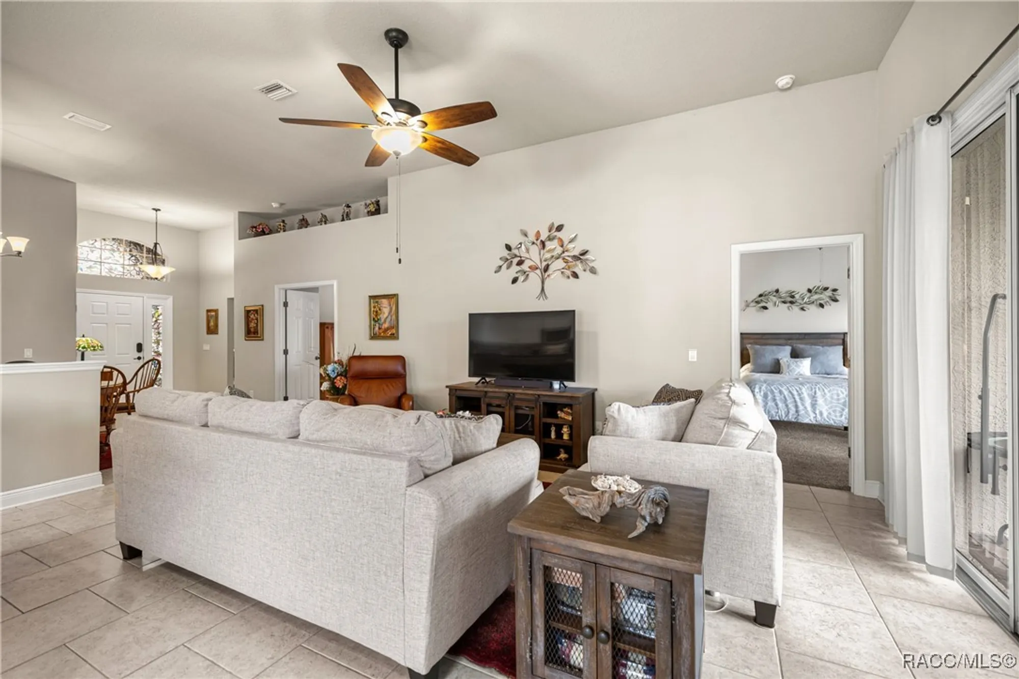 Property Slideshow image 13 of 92 | 1912 w shanelle path, Lecanto, FL, 34461
