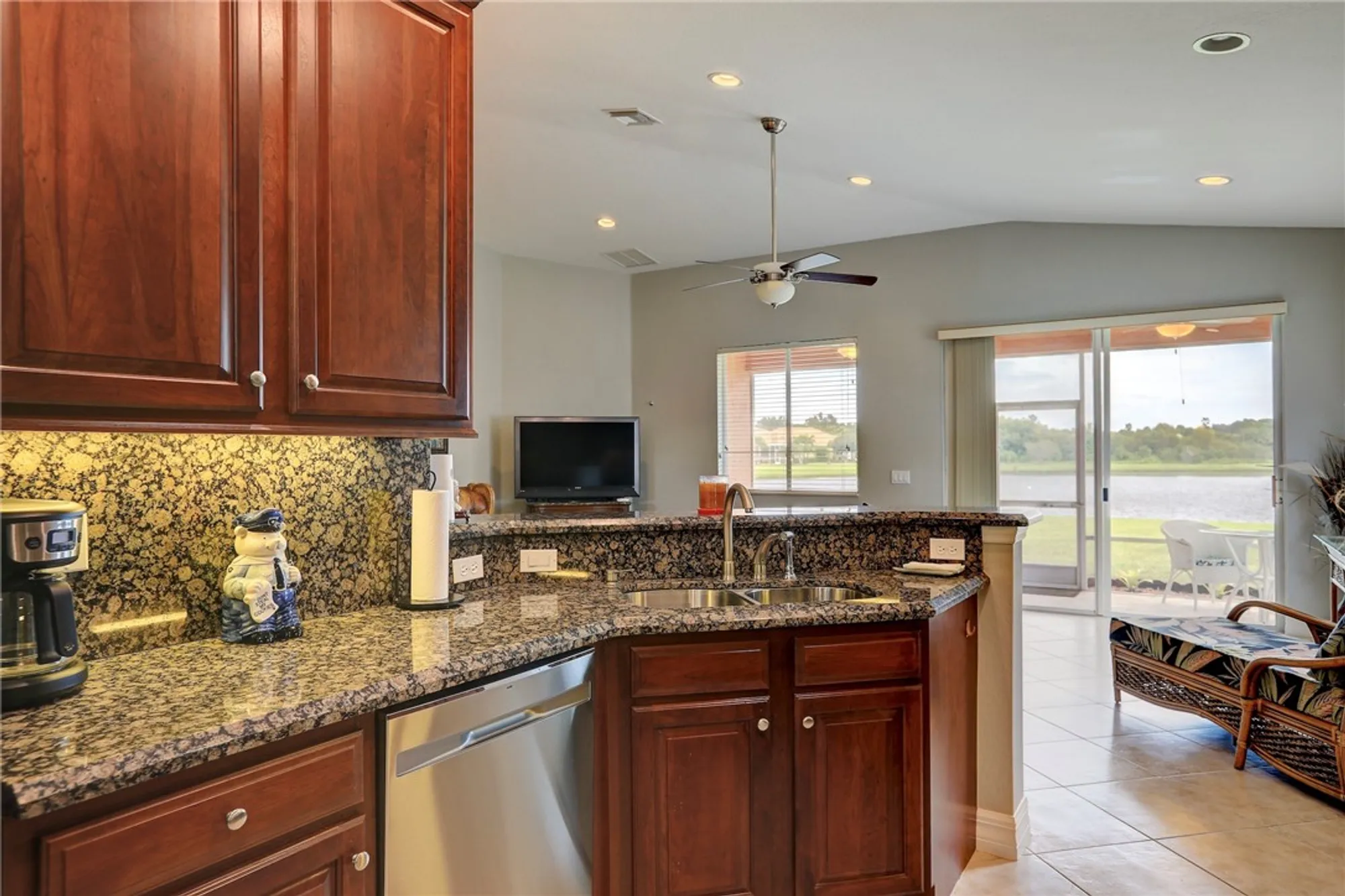 Property Slideshow image 10 of 36 | 6248 thames pl, Vero Beach, FL, 32966