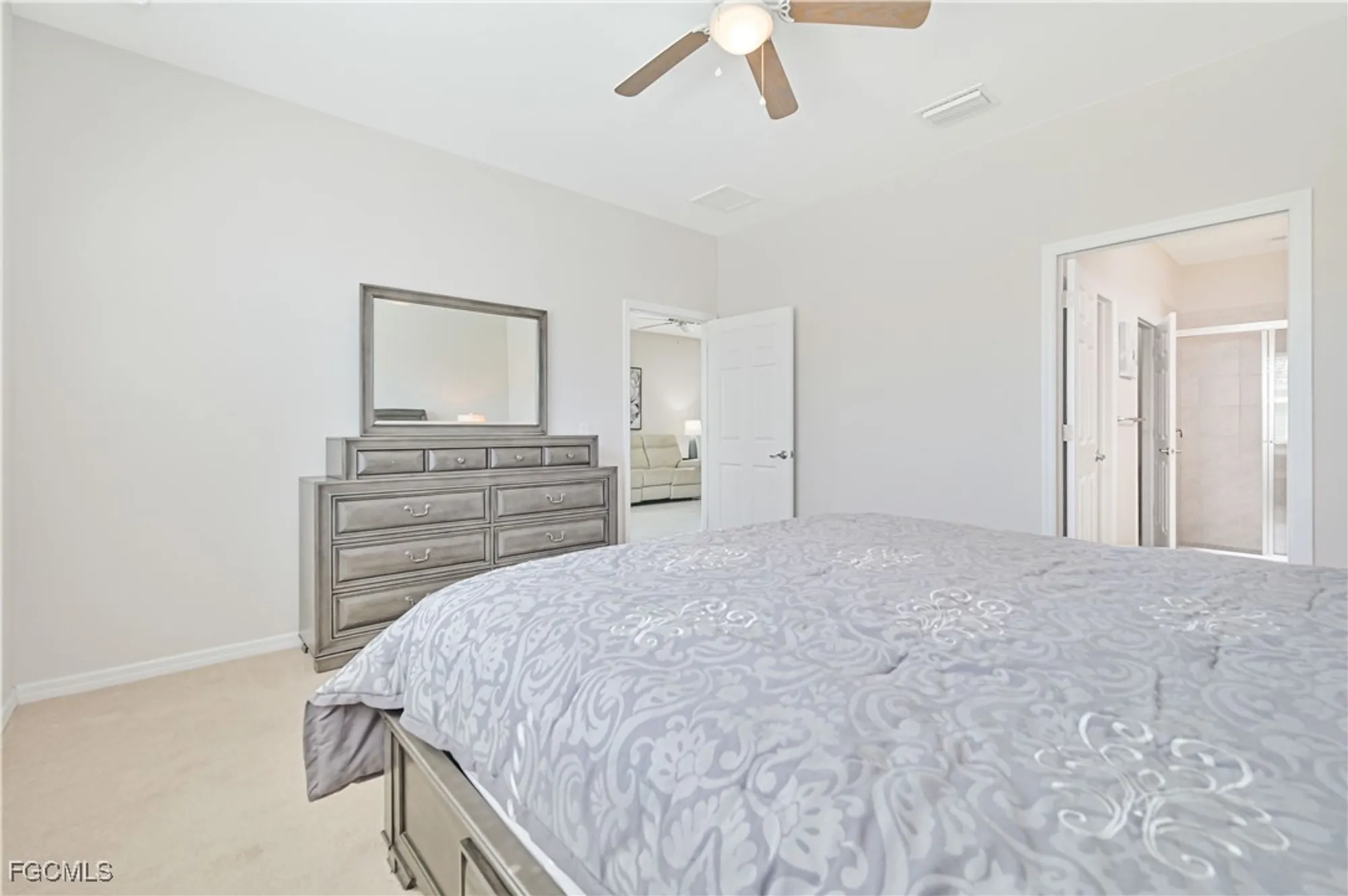 Property Slideshow image 15 of 35 | 2172 summersweet dr, Alva, FL, 33920