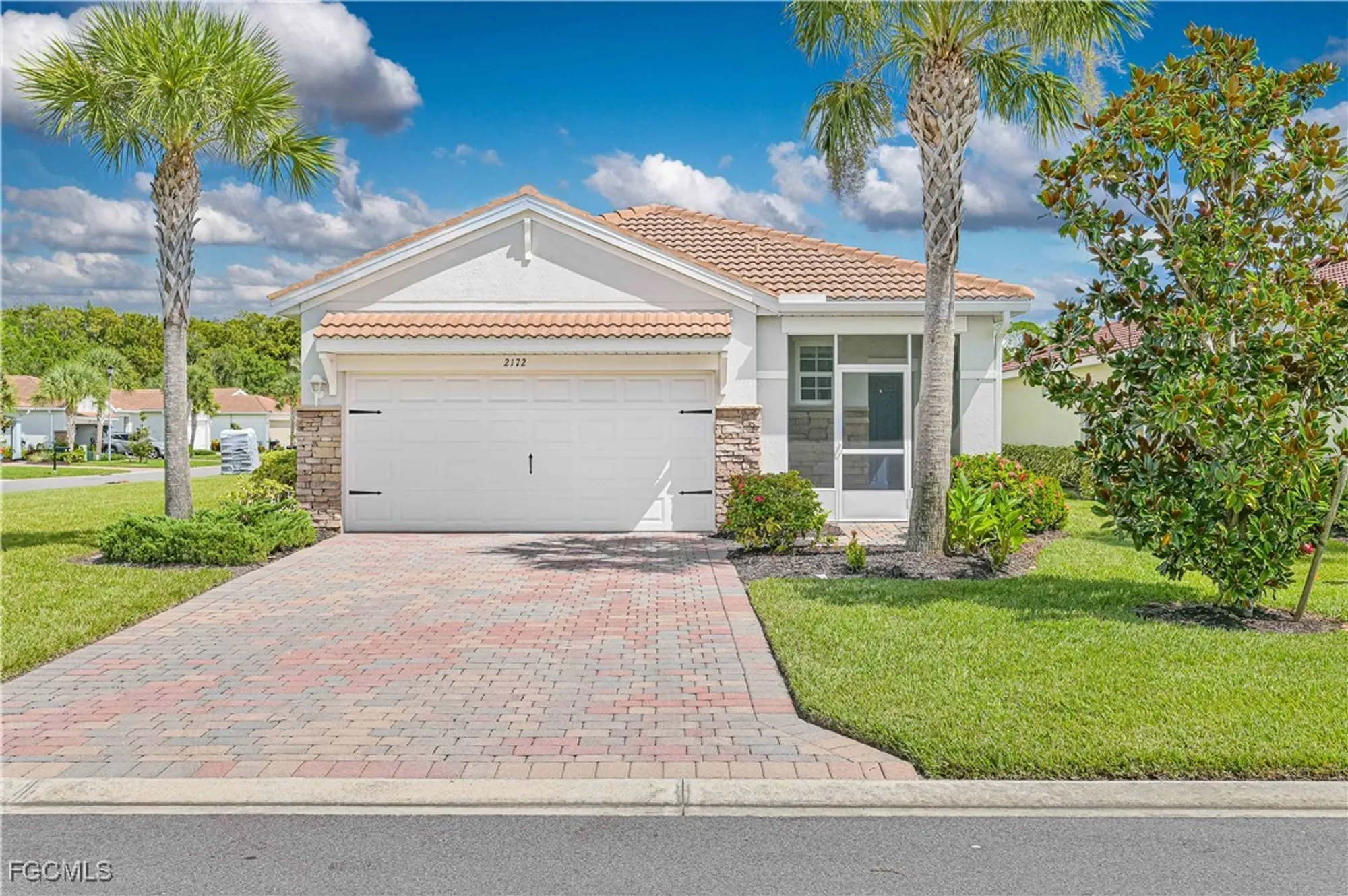 Property Slideshow image 1 of 35 | 2172 summersweet dr, Alva, FL, 33920
