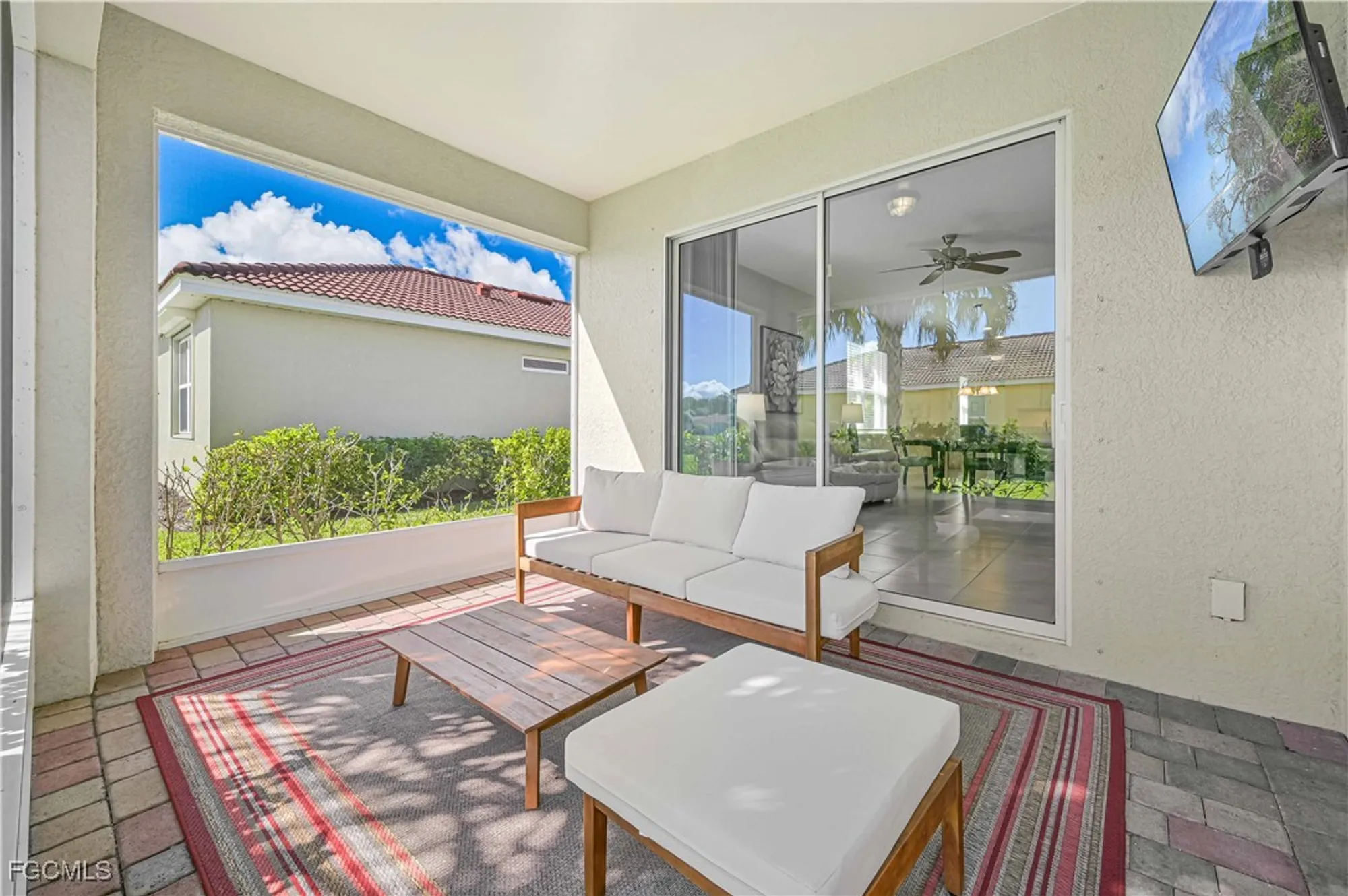 Property Slideshow image 24 of 35 | 2172 summersweet dr, Alva, FL, 33920